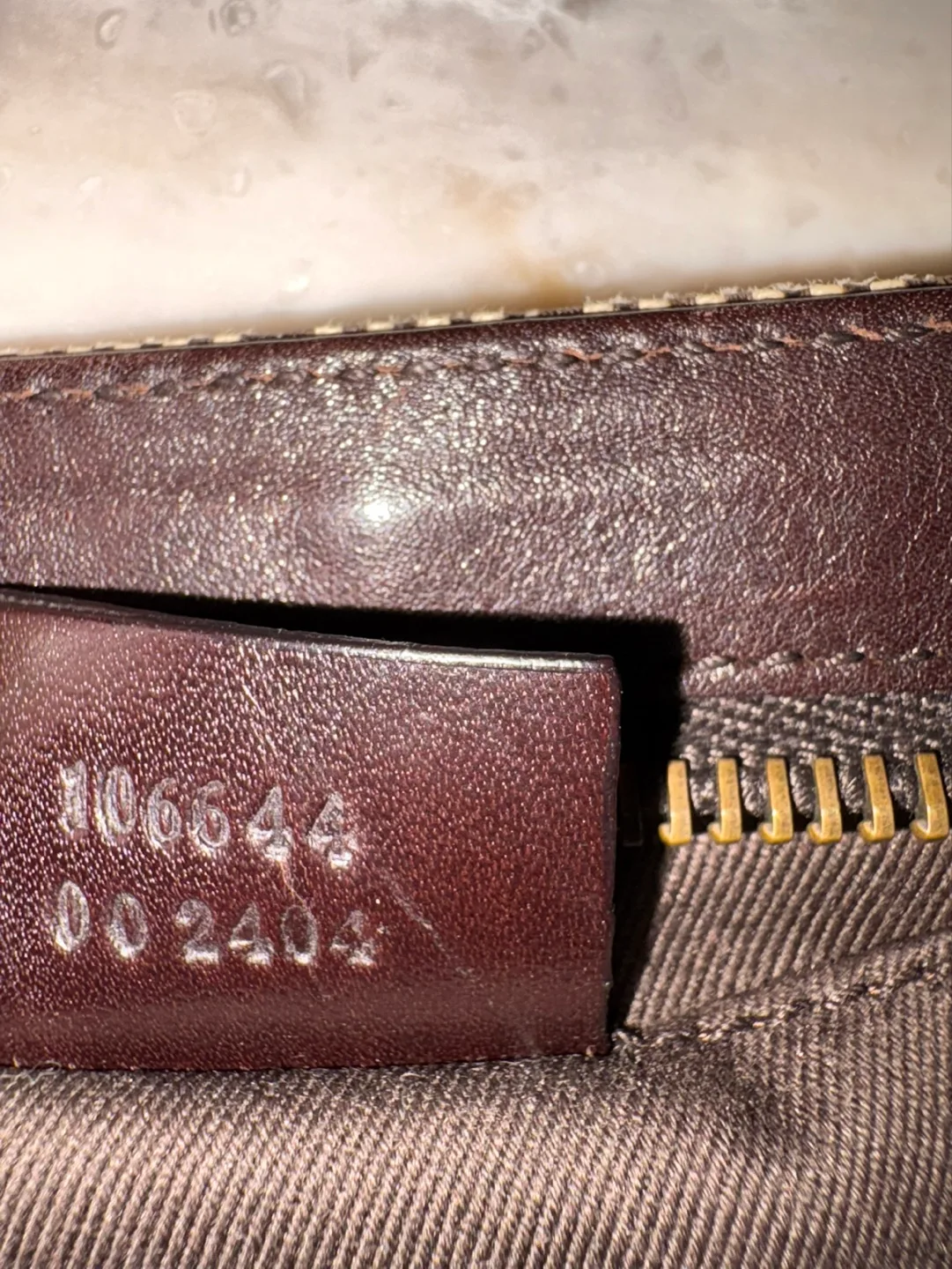 Gucci GG Canvas Shoulder Bag image indicator(6)