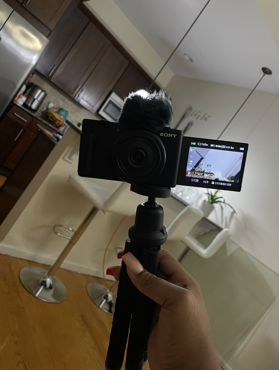 Sony ZV-1F Vlogging Camera - photo 4