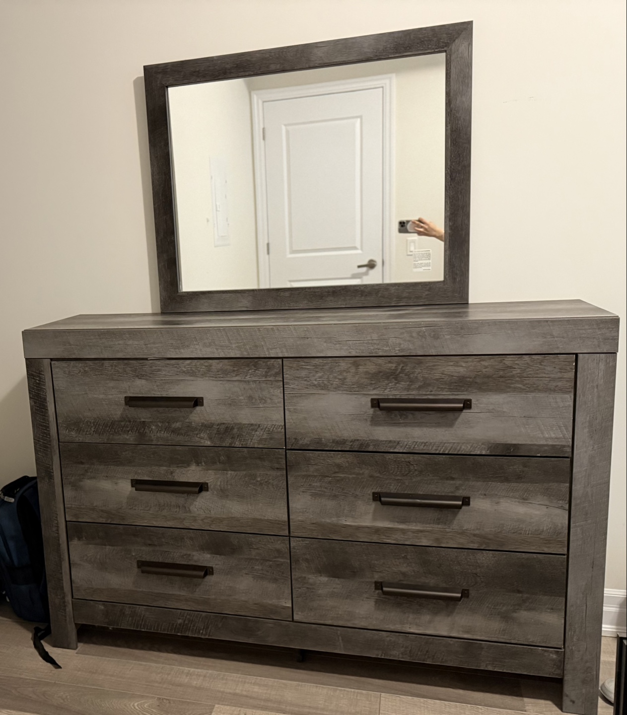 Grey Bedroom Set - Dresser, Mirror & Queen Bed Frame - photo 5