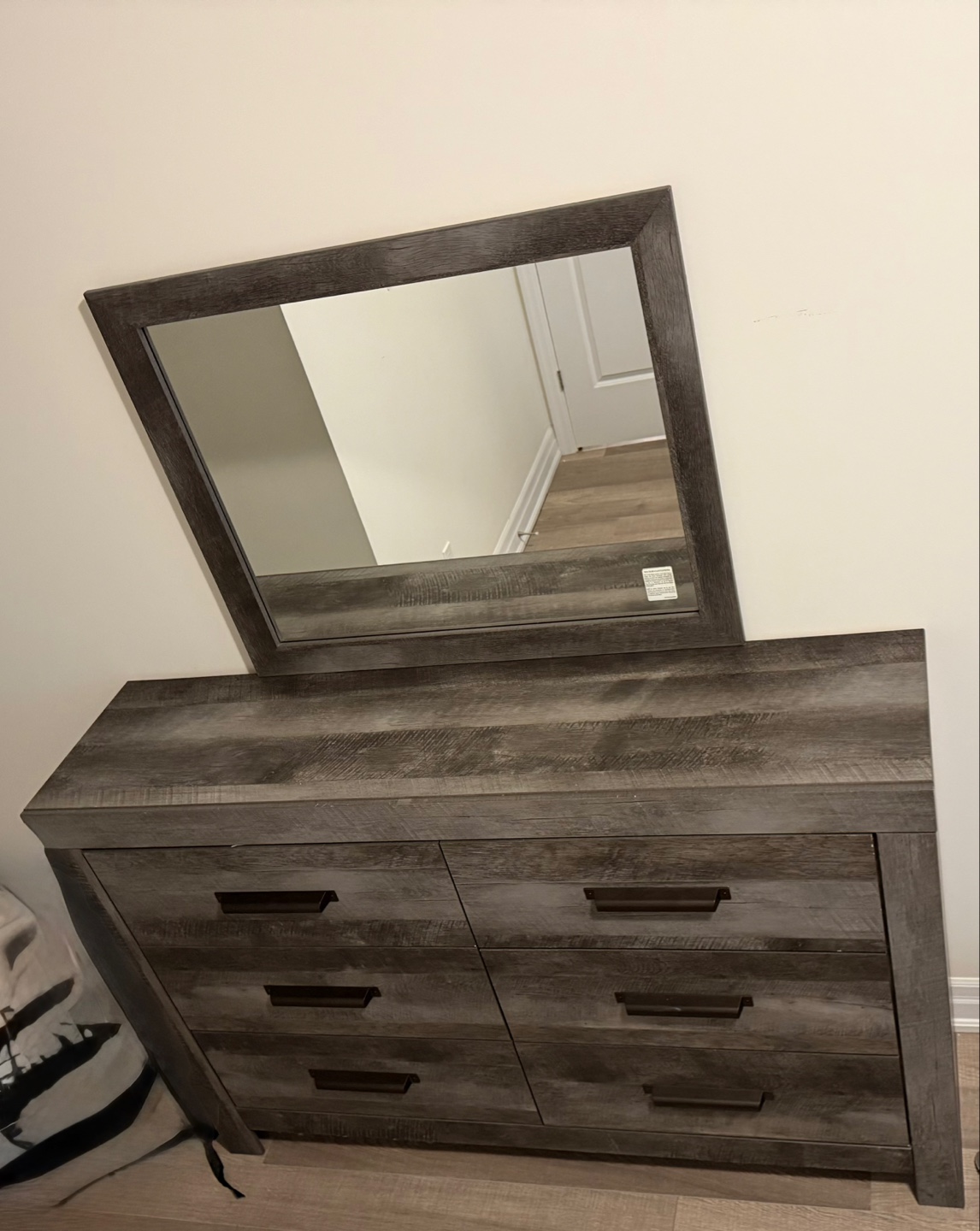 Grey Bedroom Set - Dresser, Mirror & Queen Bed Frame - photo 4