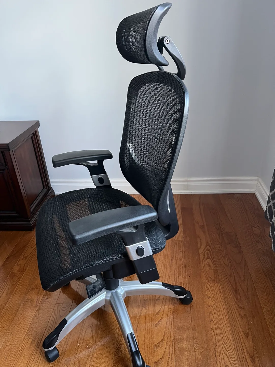 Union & Scale FlexFit Hyken Mesh Task Chair image indicator(2)