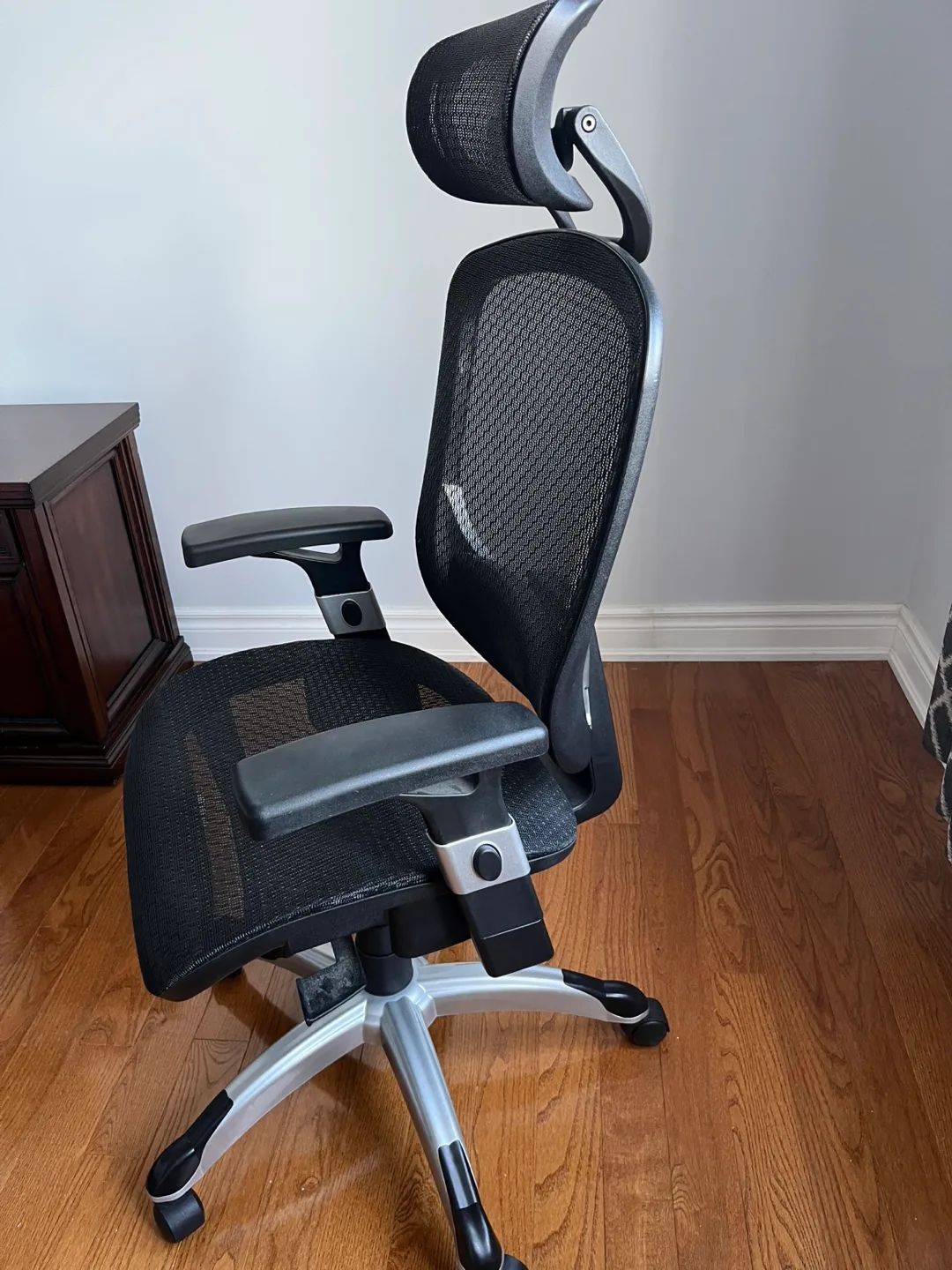 Union & Scale FlexFit Hyken Mesh Task Chair image indicator(3)