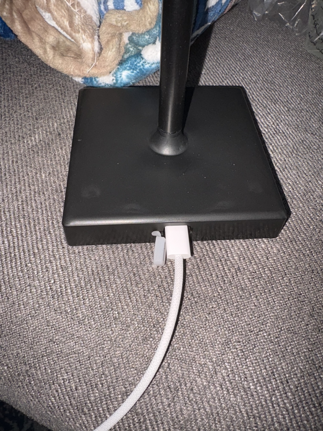 Modern touch -control Lamp with USB Charging - photo 5