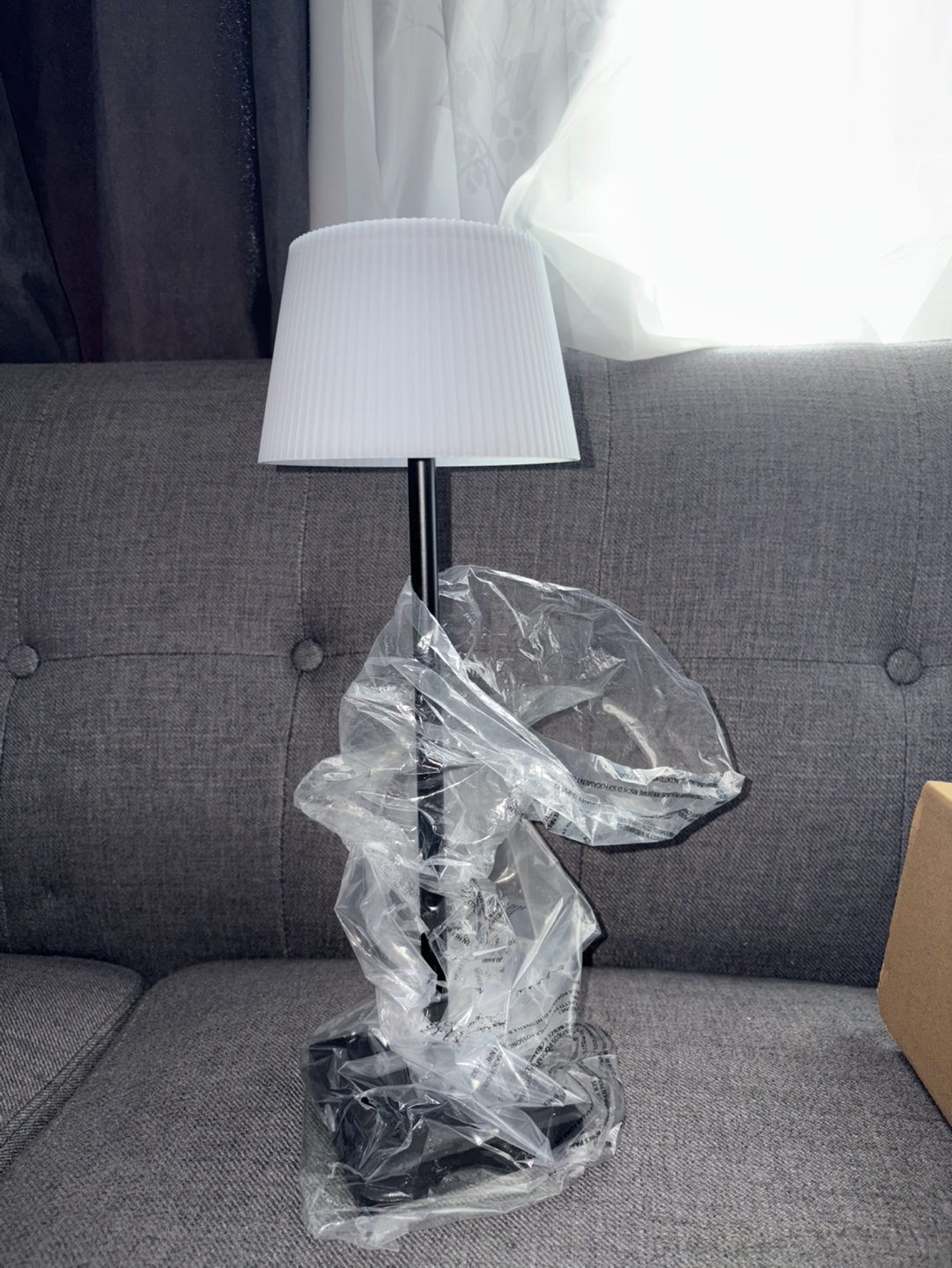 Modern touch -control Lamp with USB Charging - photo 2