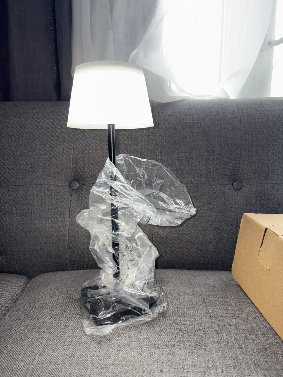 Modern touch -control Lamp with USB Charging - photo 3