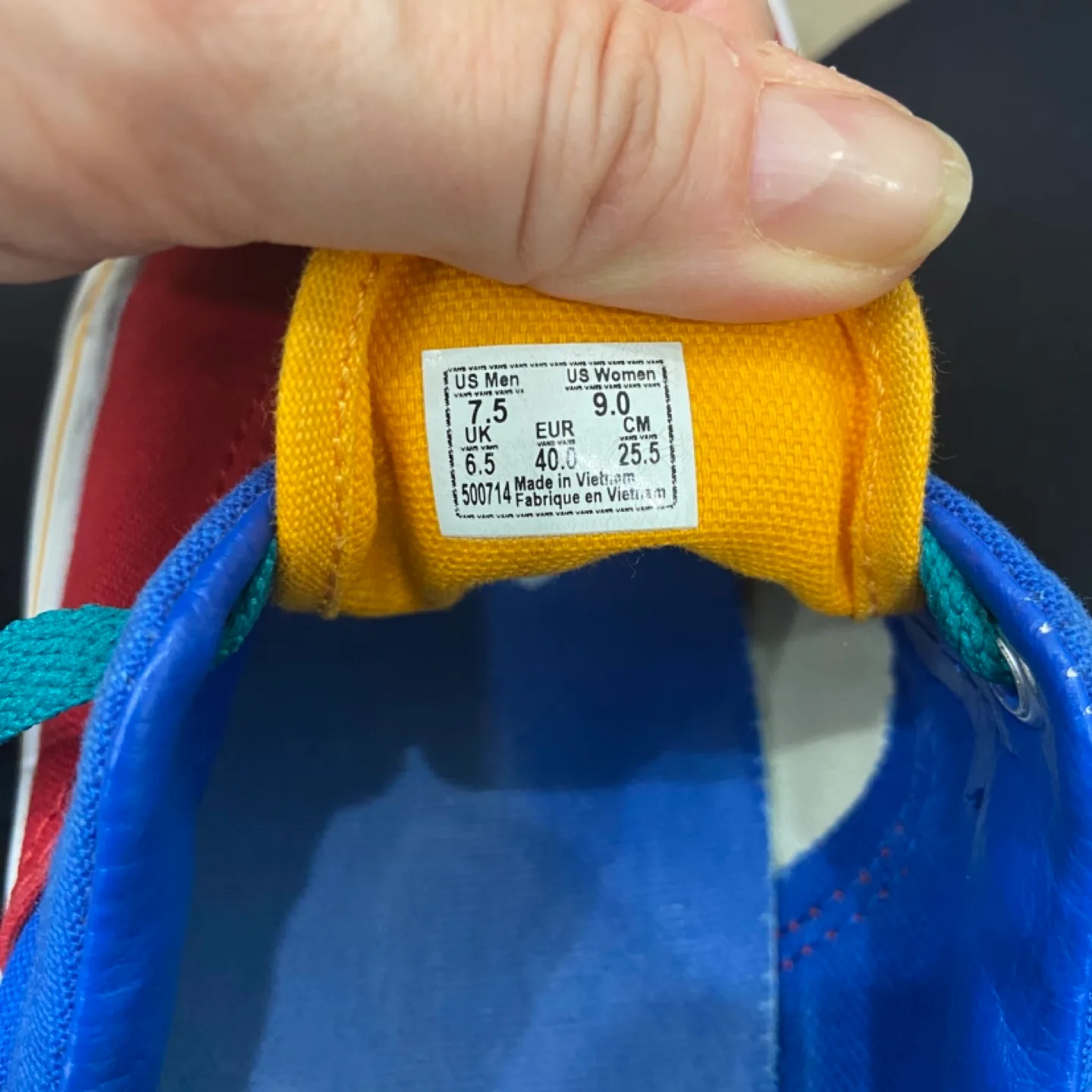 7.5 mens/9 womens Vans image indicator(7)