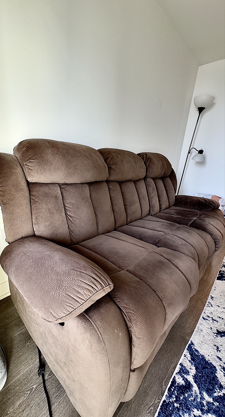 3 Seater Recliner Sofa - Pickup Only - photo 4