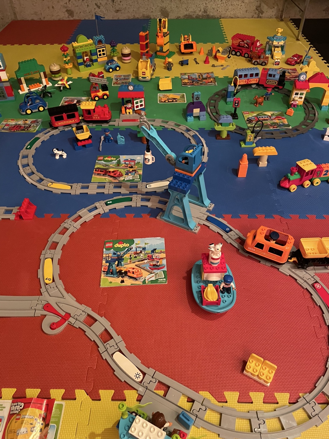LEGO DUPLO World 12 Plus Sets Included - photo 2