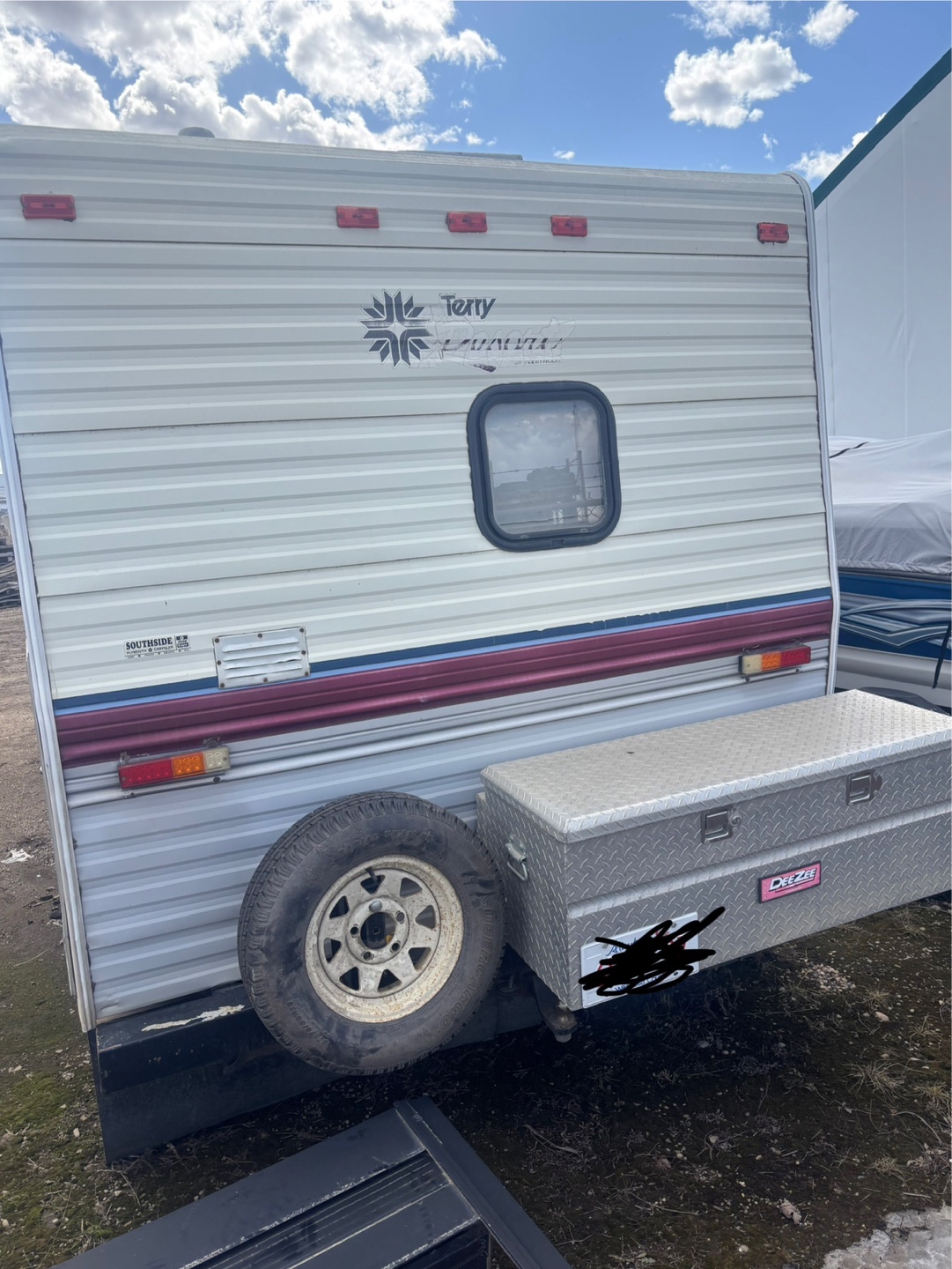 Terry 5th wheel camper - photo 2