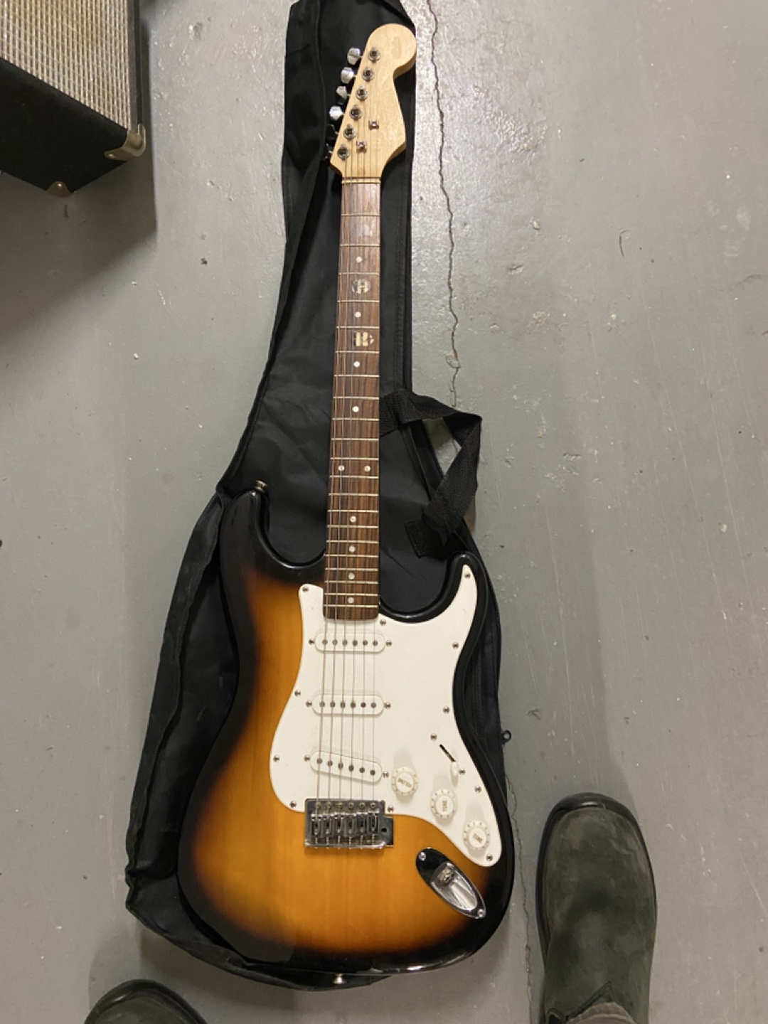 Guitar with bag and 2 amps