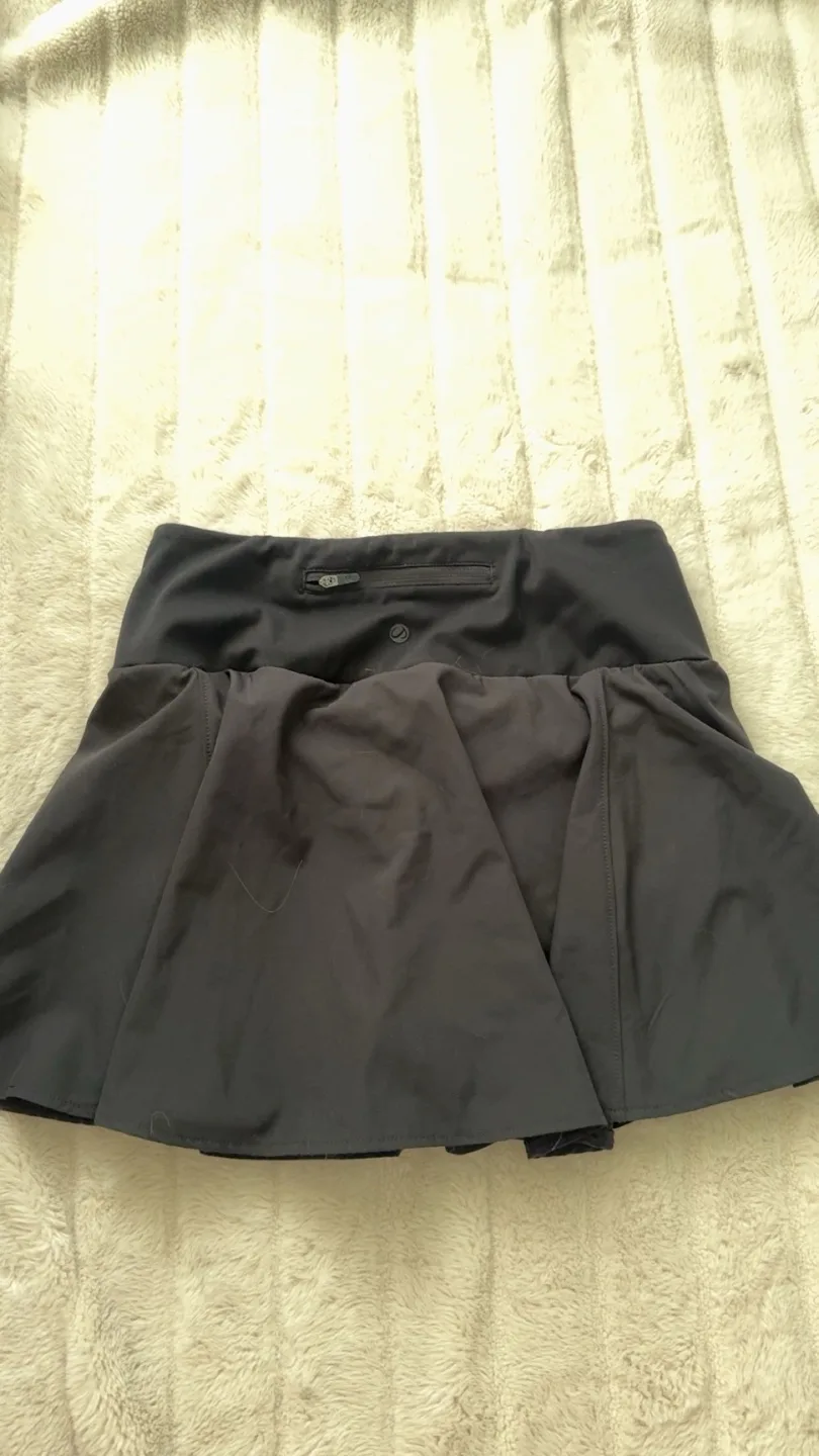 CRZ YOGA Flowy Mini Skirt image indicator(2)