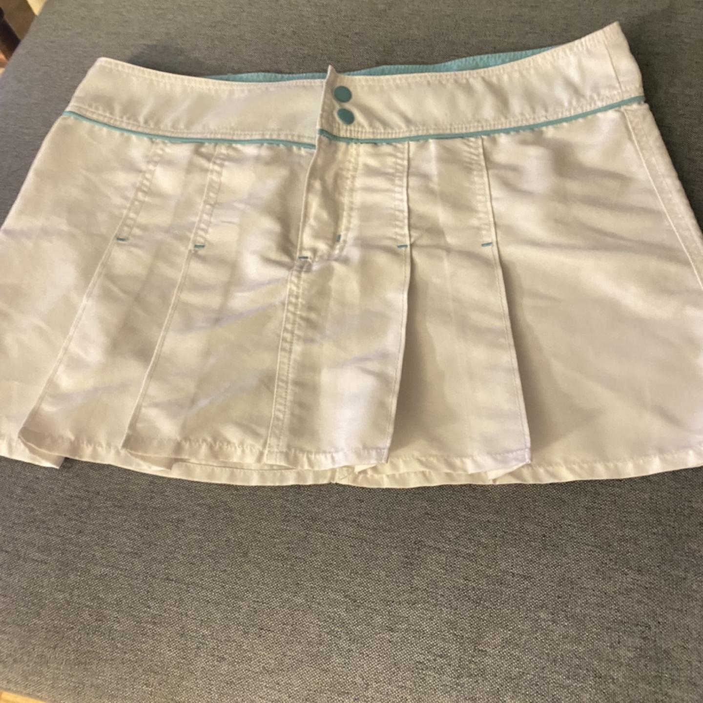 Tennis White Pleated Mini Skirt 💚
