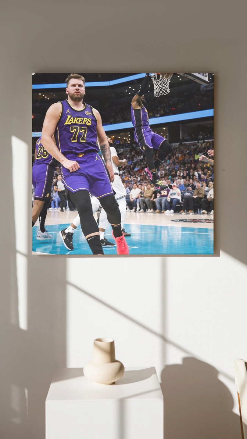 HD metal print with magnetic mount system - photo 2