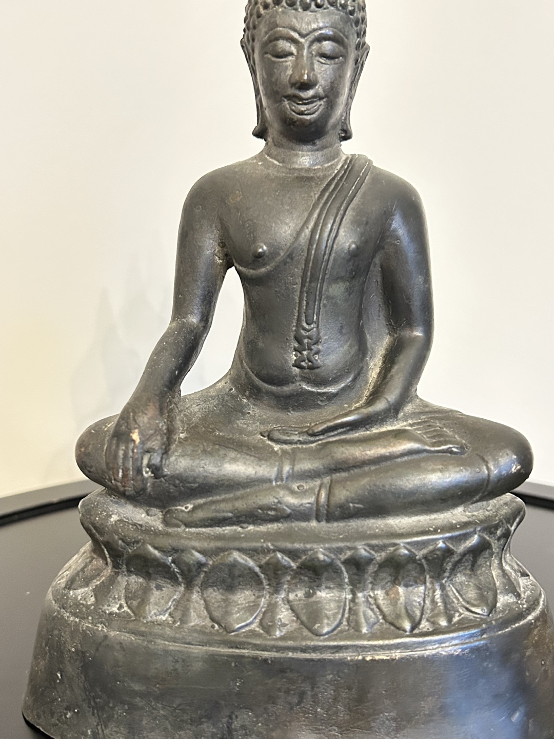 Antique Bronze Buddha in  Meditation Statue 8,5” - photo 3