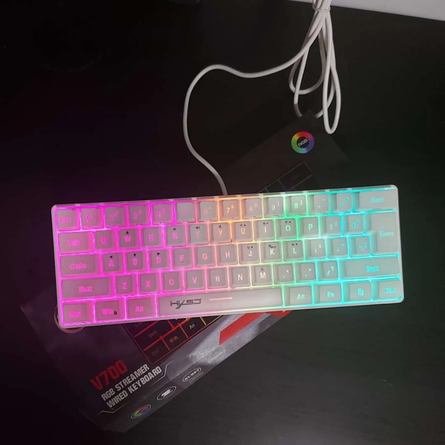 Hyso V700 RGB Wired Keyboard thumbnail