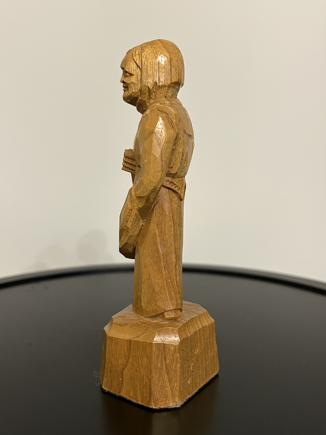 Vintage Wood Carved Lady With Broom Folk Art Figurine 6” - photo 5
