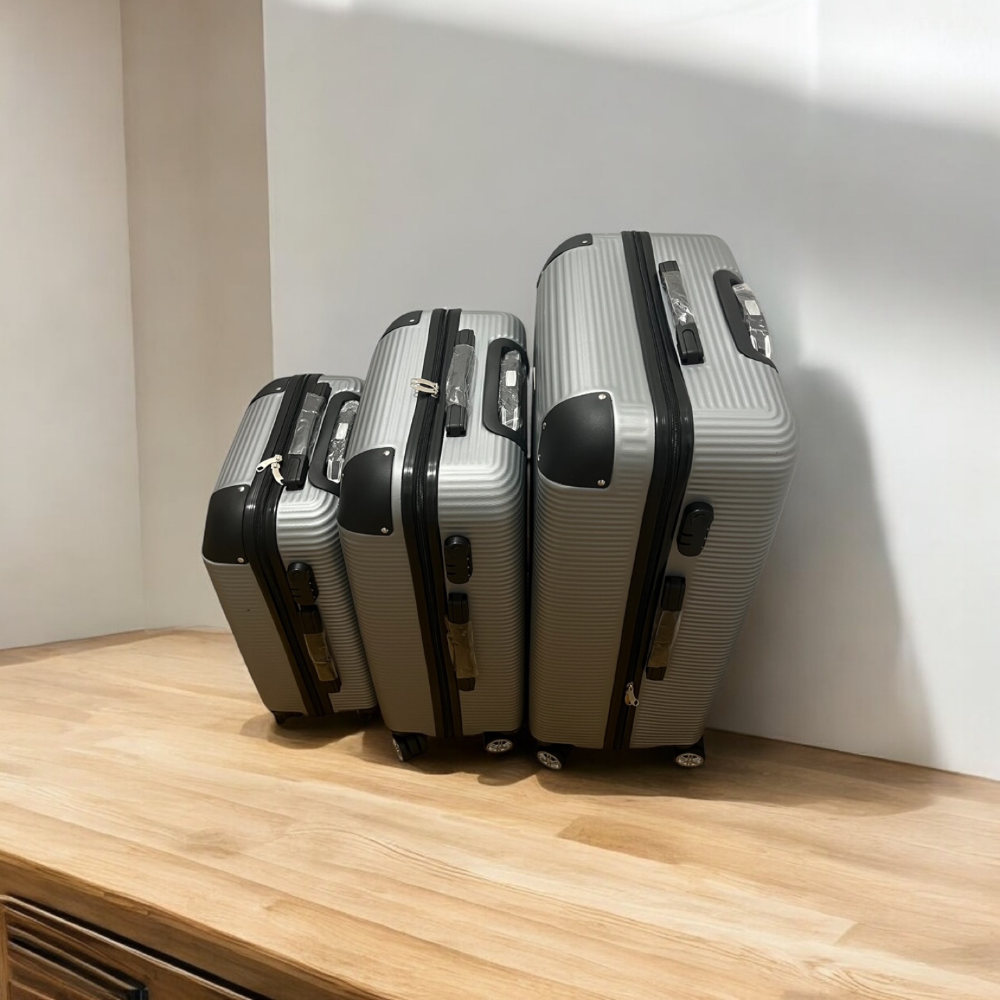 3-Piece Luggage Set - Silver - photo 2