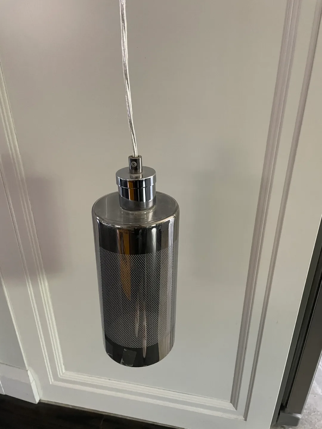 Set of Three Chrome Pendant Lights 💚 image indicator(2)