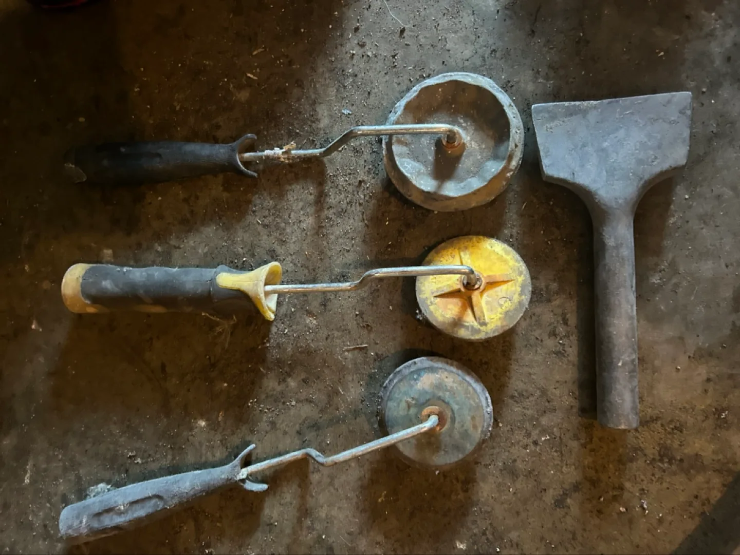 Cement Finishing Tools - Bulk Lot image indicator(2)