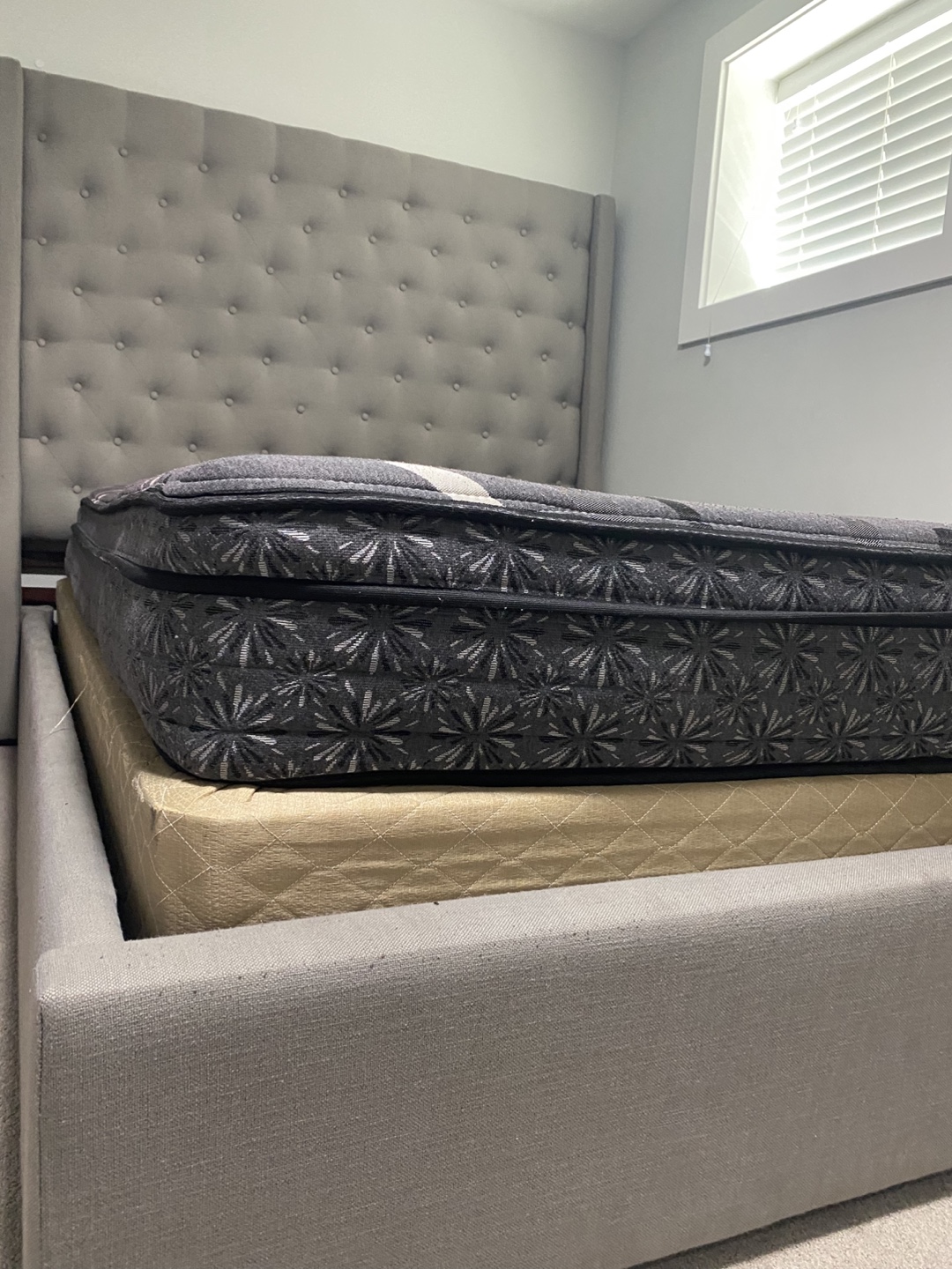 Queen-size bed frame and mattress - photo 2