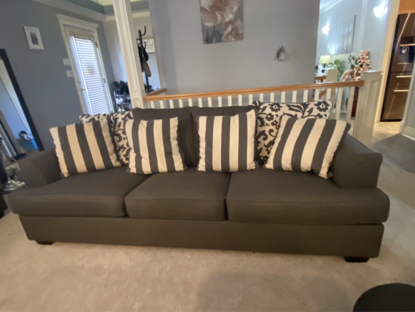 4 seater large couch