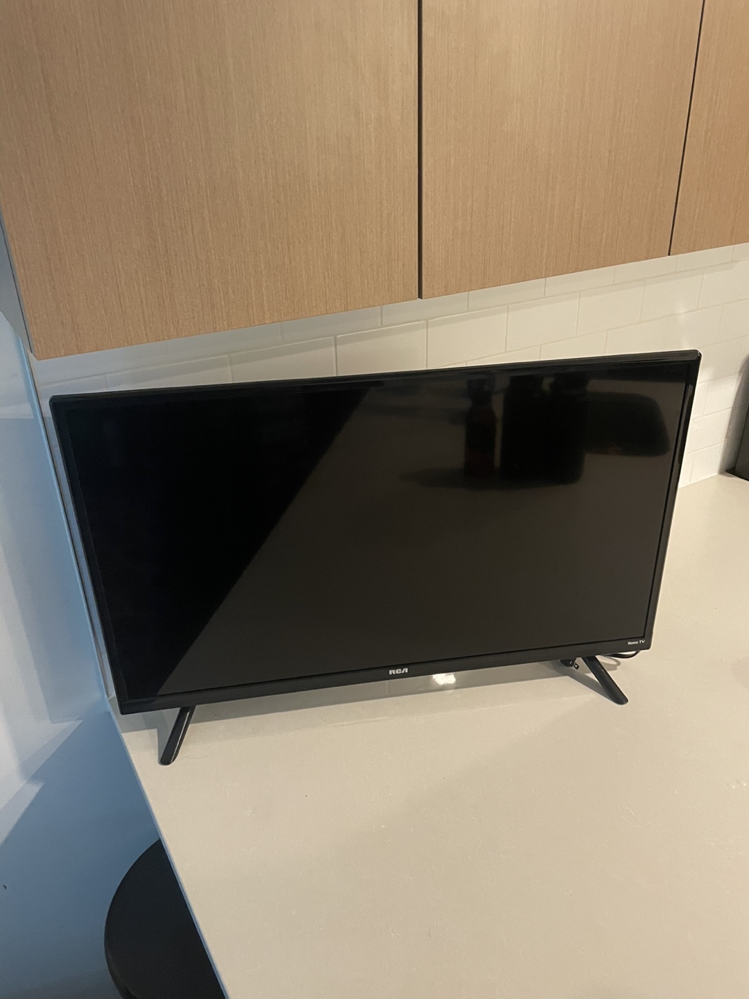 RCA Roku 32-inch 4K Smart TV - photo 3