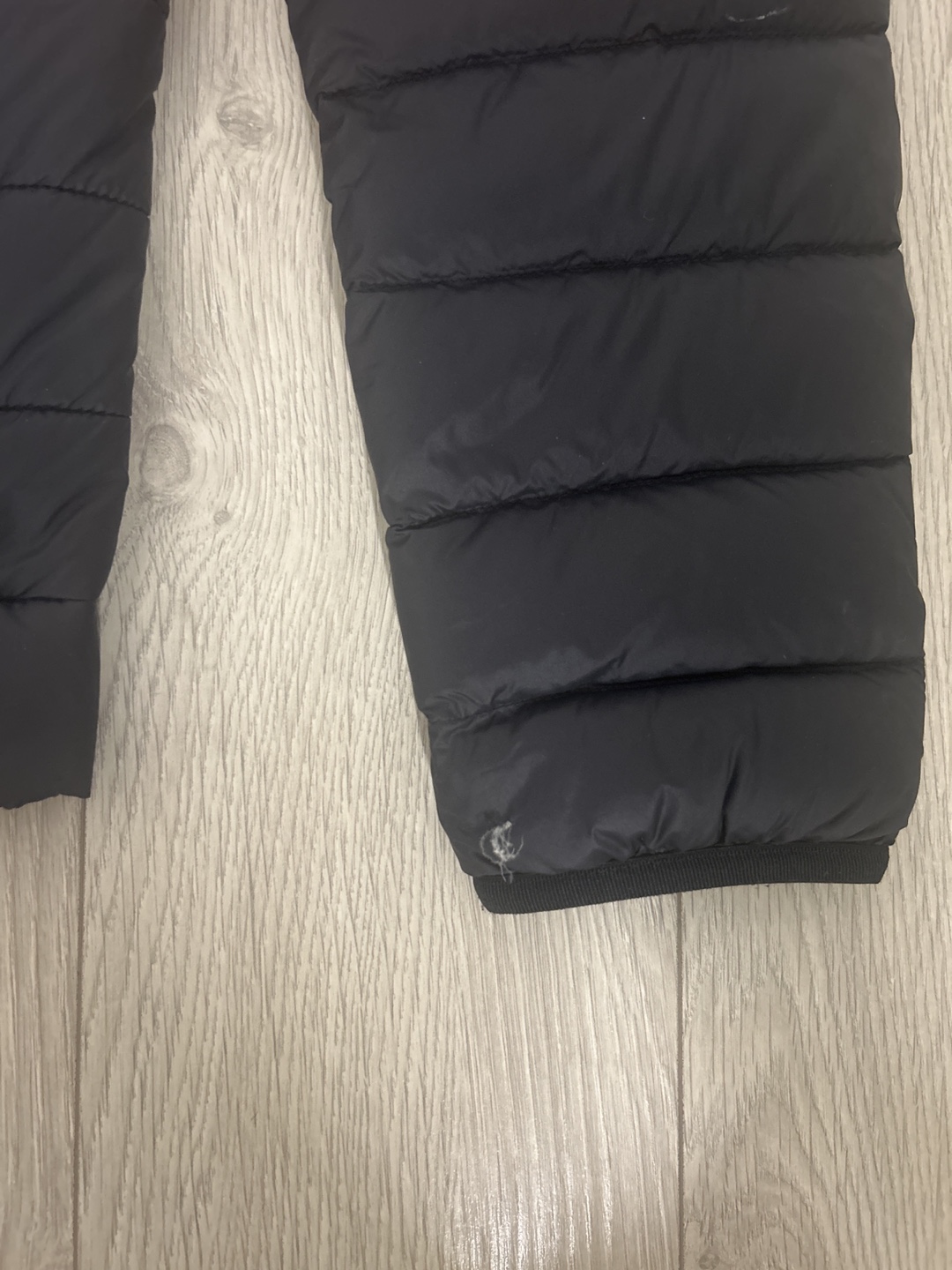 Hugo Boss Red and Black Padded Jacket - photo 2