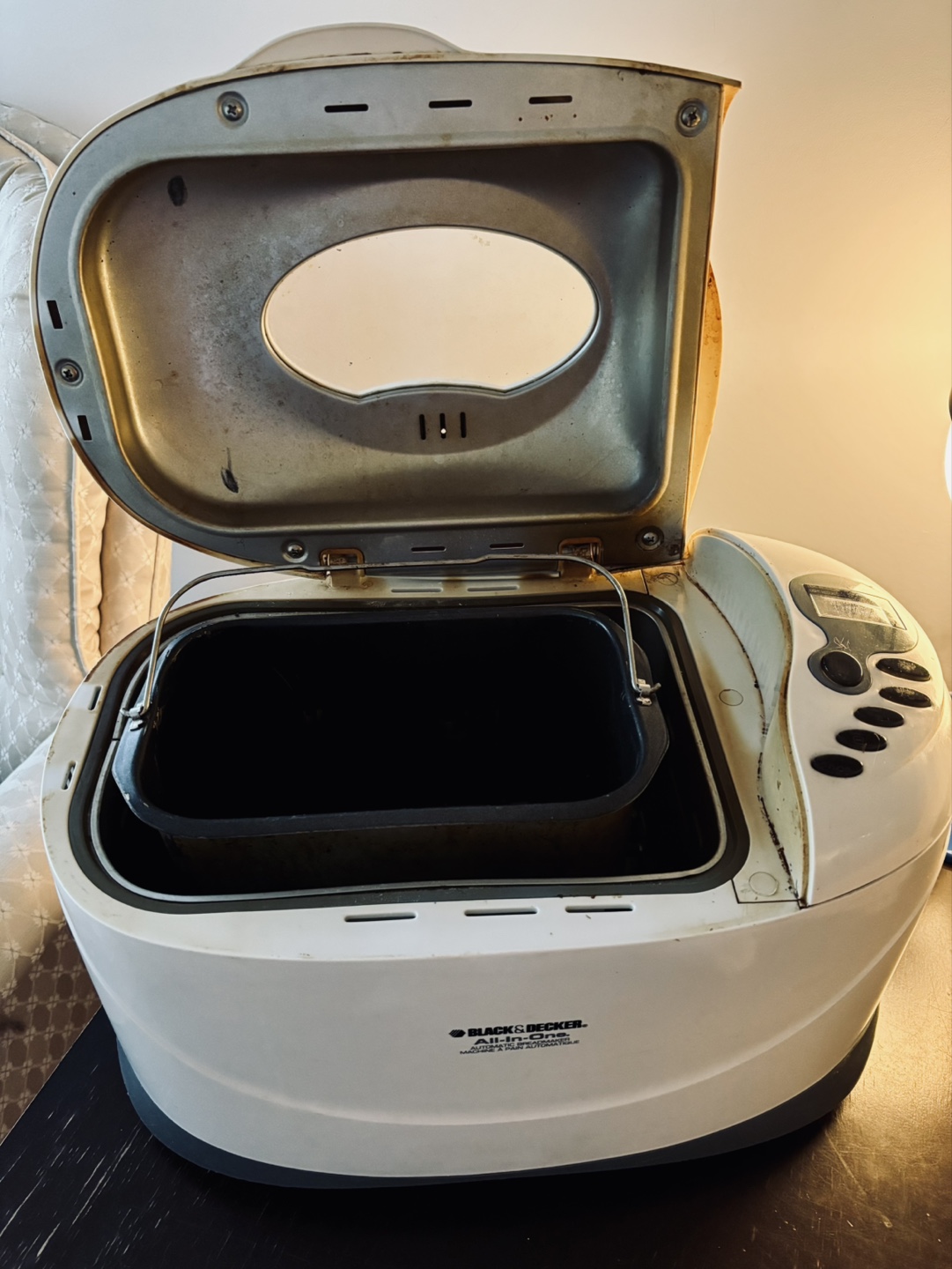 FINAL WEEK! Black & Decker All-in-One Automatic Breadmaker - photo 4