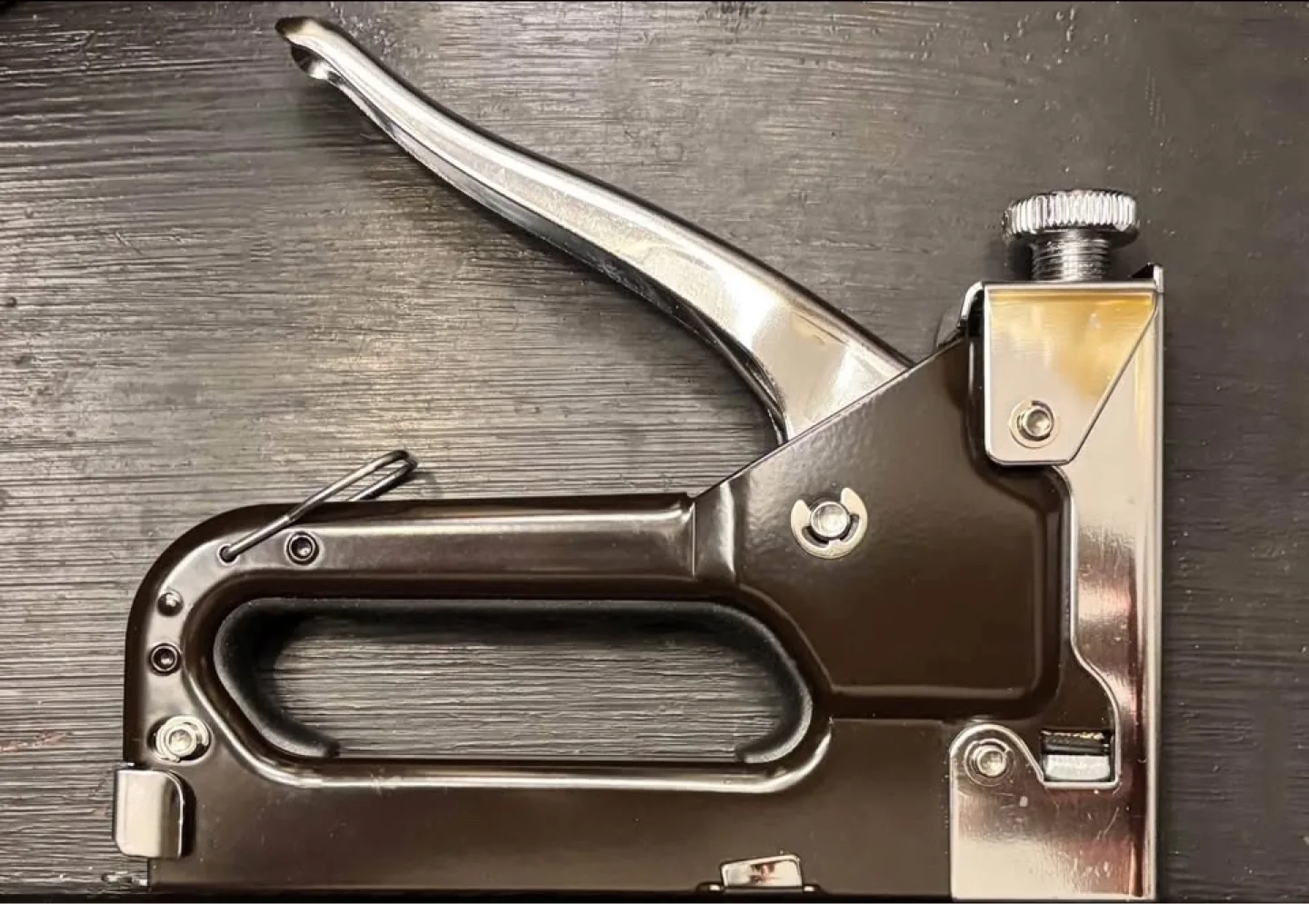 TUV GS Staple Tacker, Like New image indicator(3)