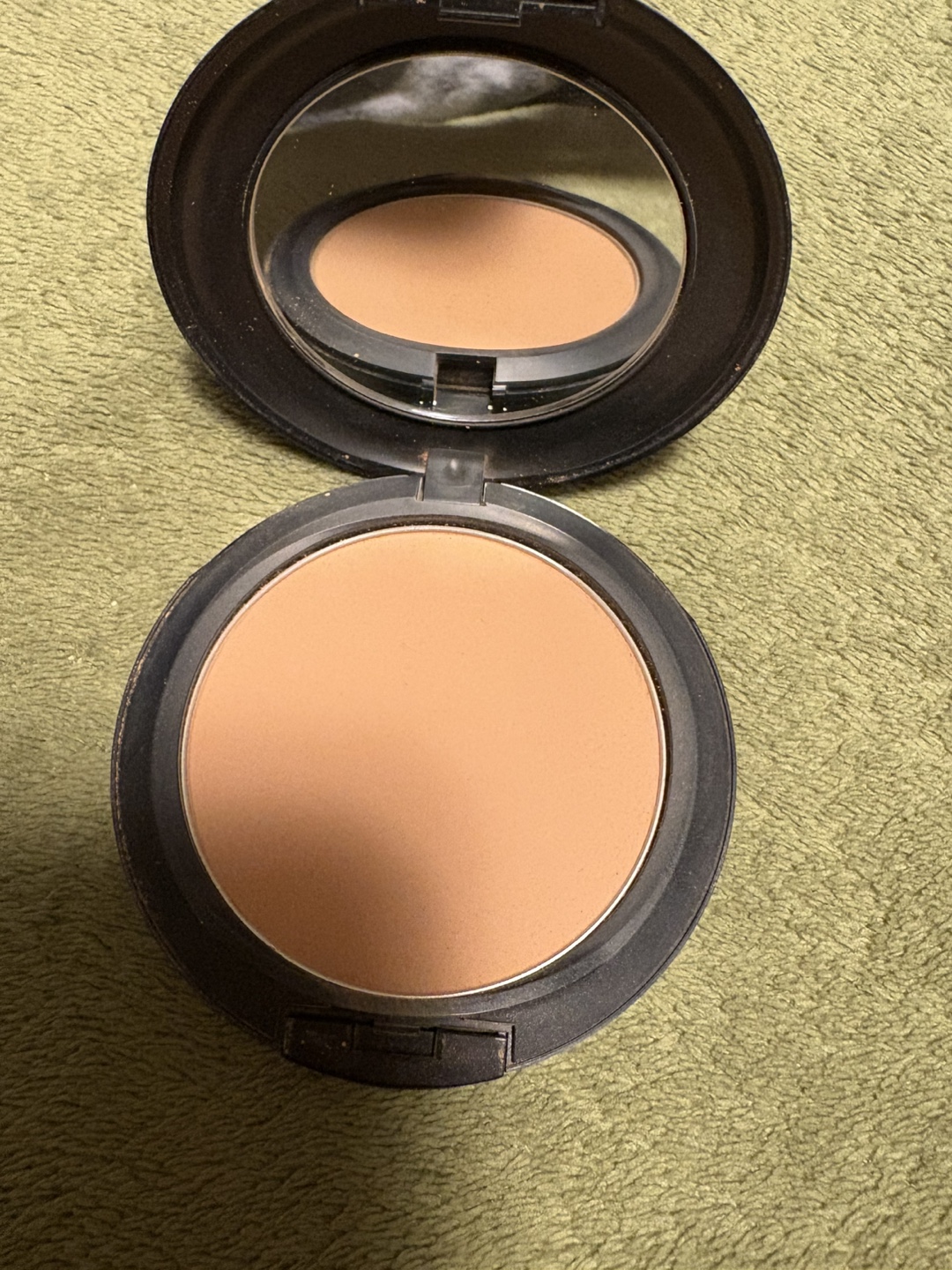 MAC Studio Fix Powder Plus Foundation NC42 - photo 3