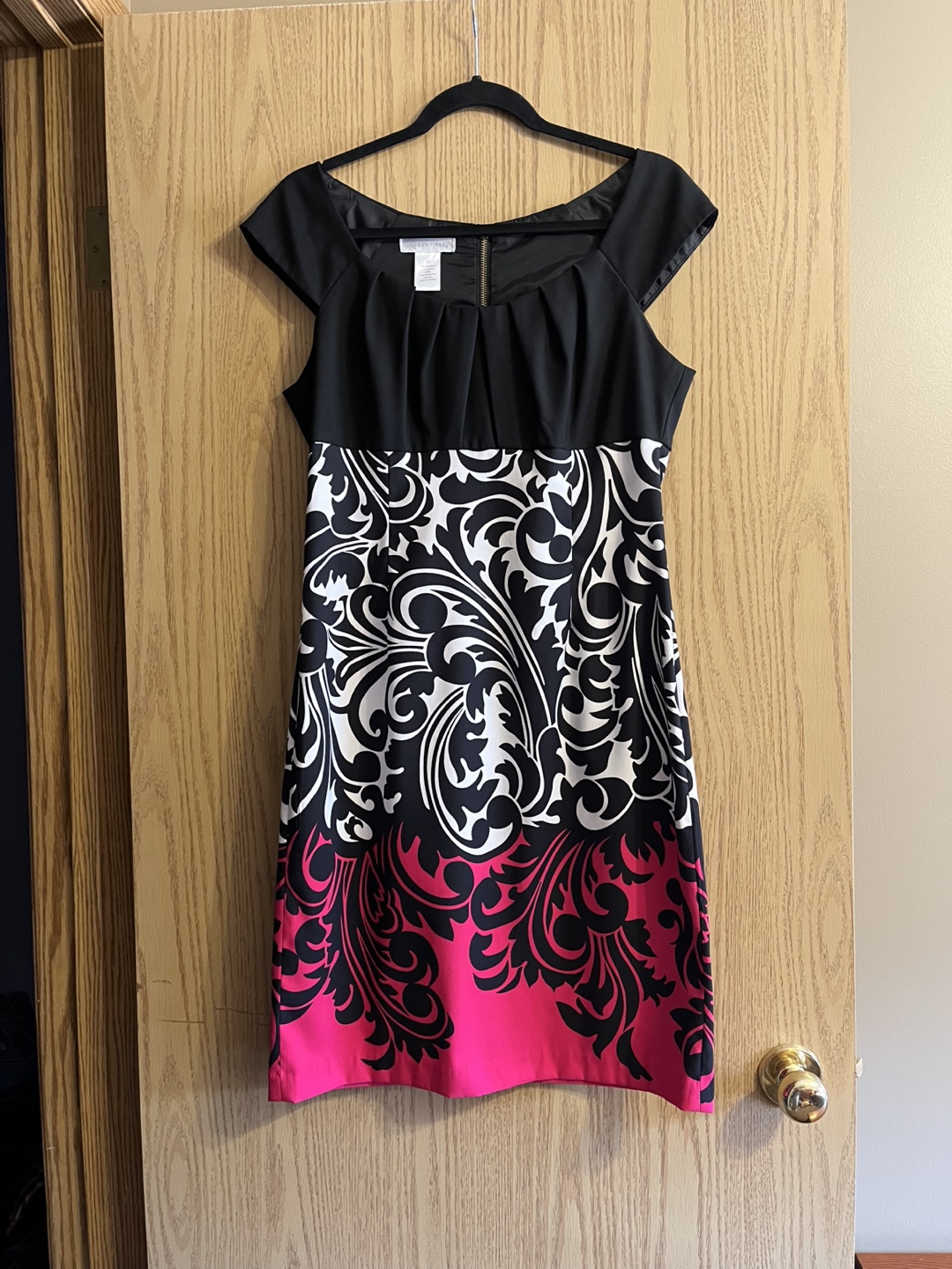 LADIES LONDON TIMES BLACK FLORAL DRESS (Size 10)