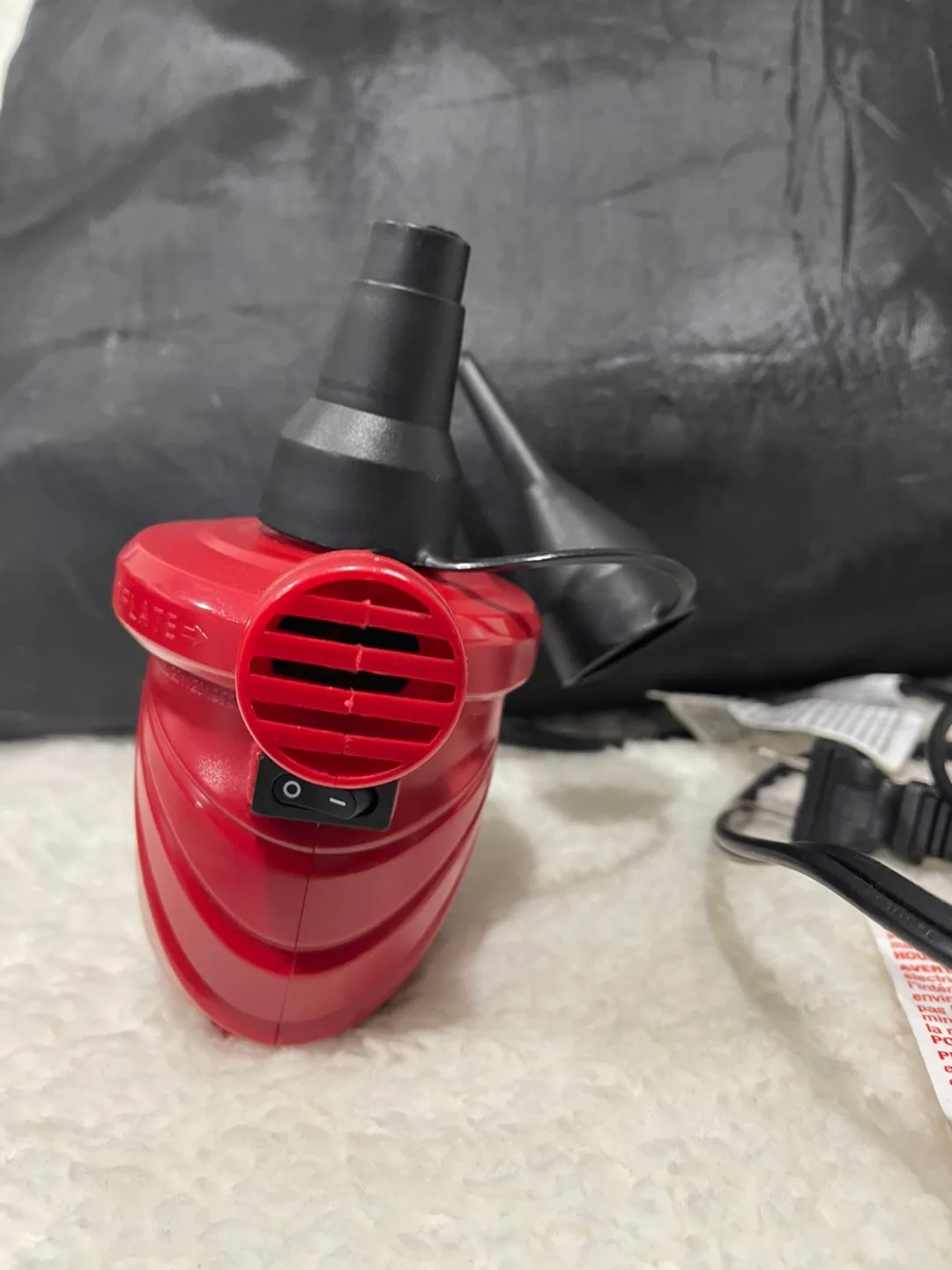 💚 Coleman Queen Air Mattress with 120V Pump image indicator(3)