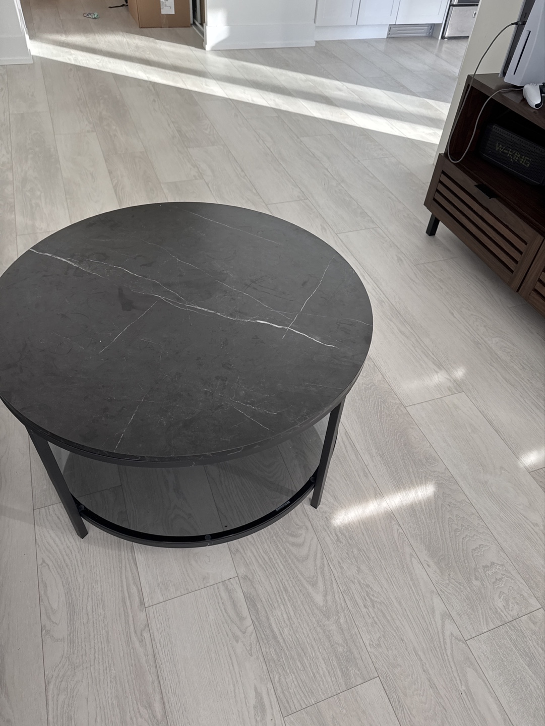 VASAGLE CT071B58 Round Coffee Table- Brand new in box - photo 2