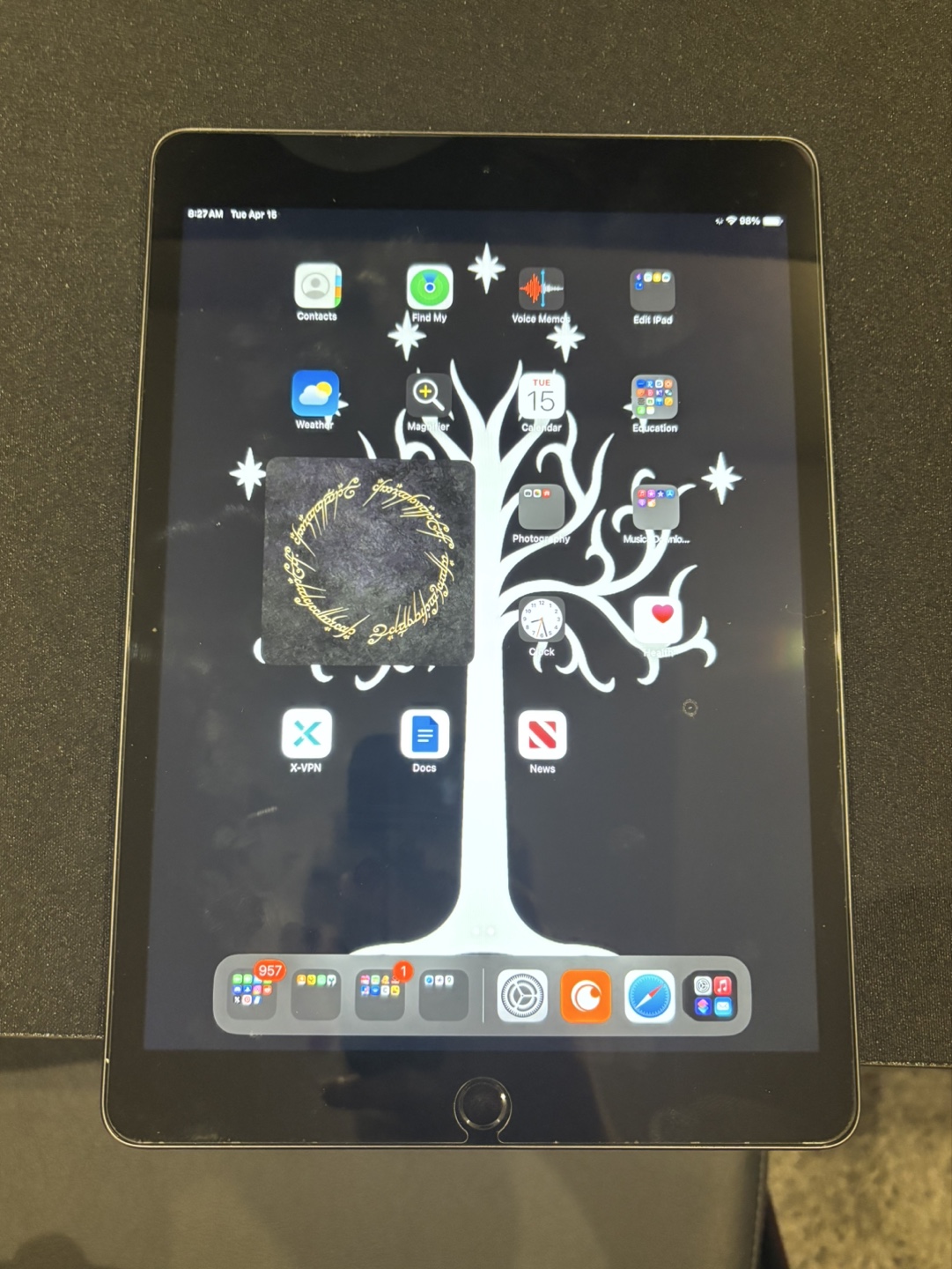 iPad 9th Generation - 64GB - Space Grey - photo 4