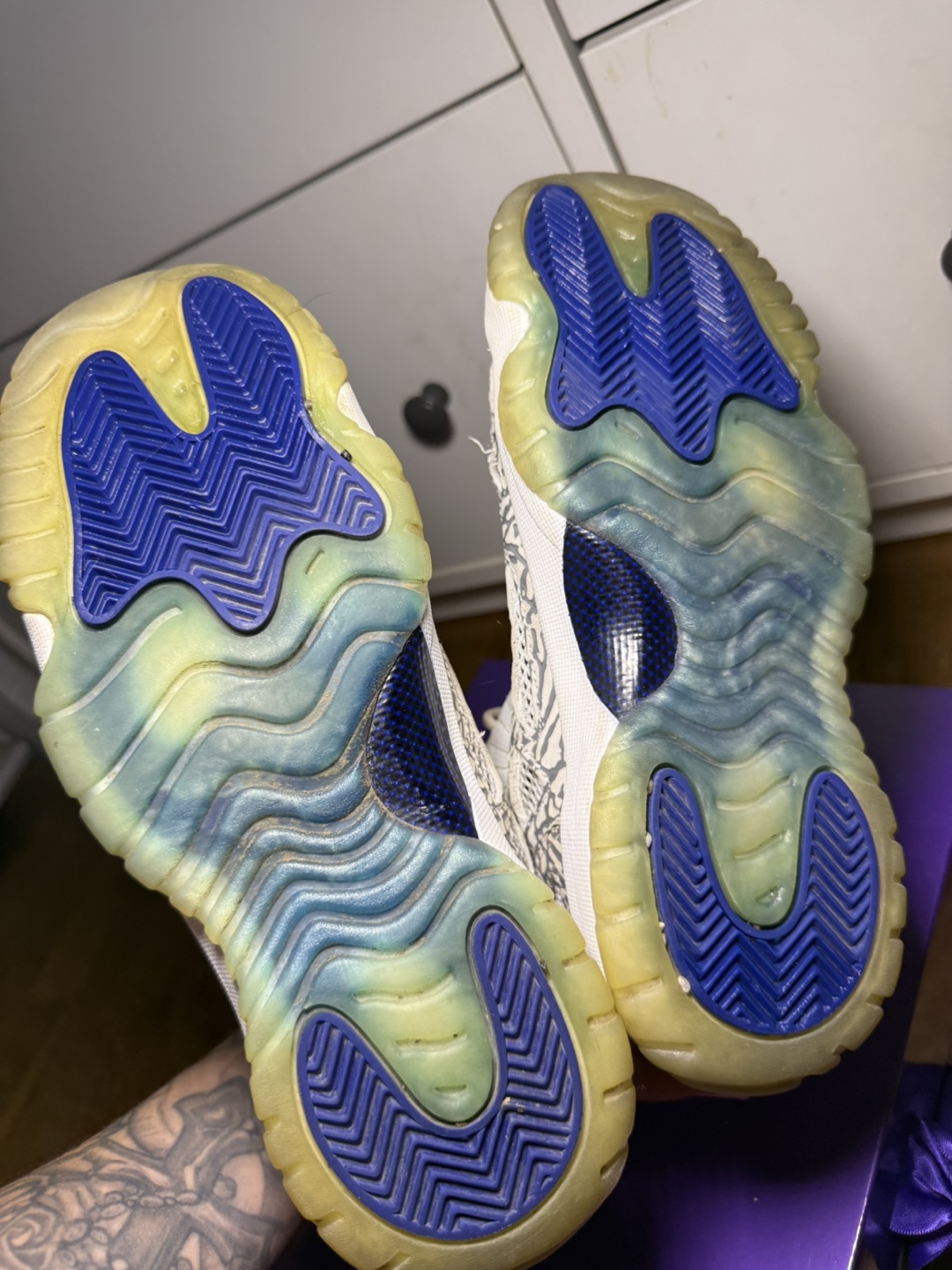 Air Jordan 11 Low - photo 3