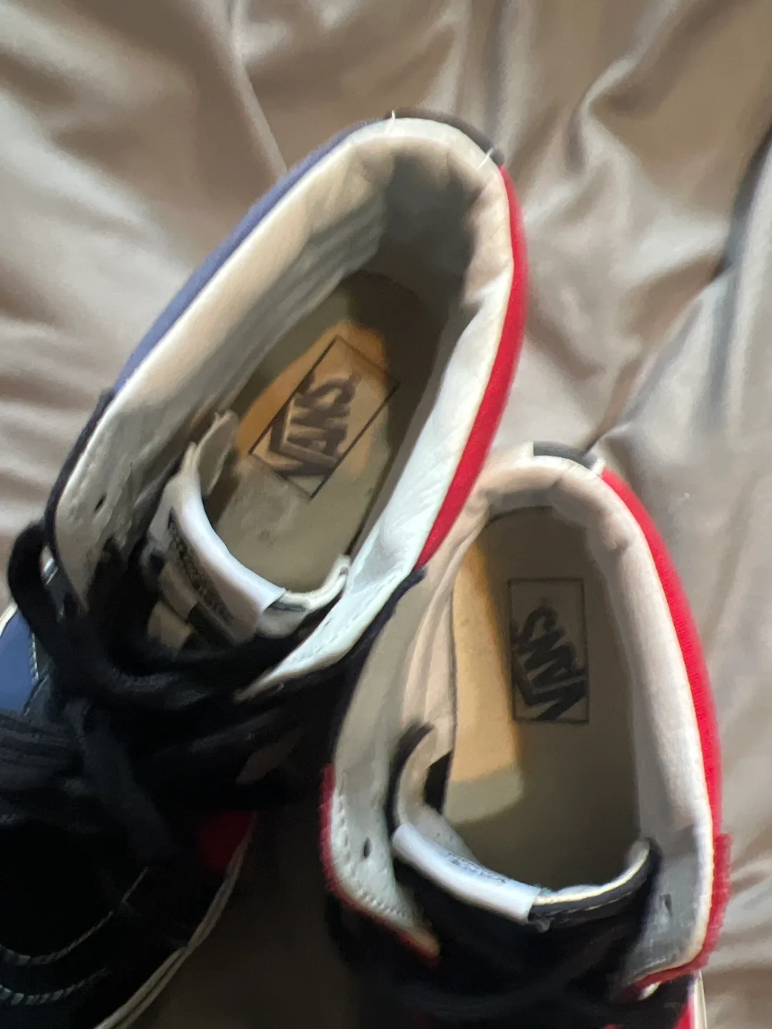 Vans Sk8-Hi High Top Sneakers - Size 6 image indicator(5)