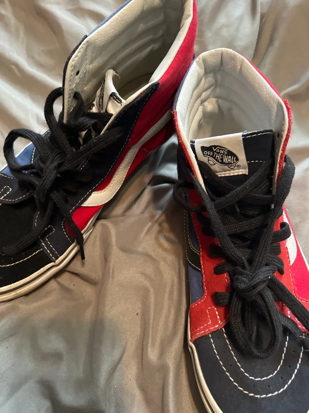 Vans Sk8-Hi High Top Sneakers - Size 6 image indicator(4)