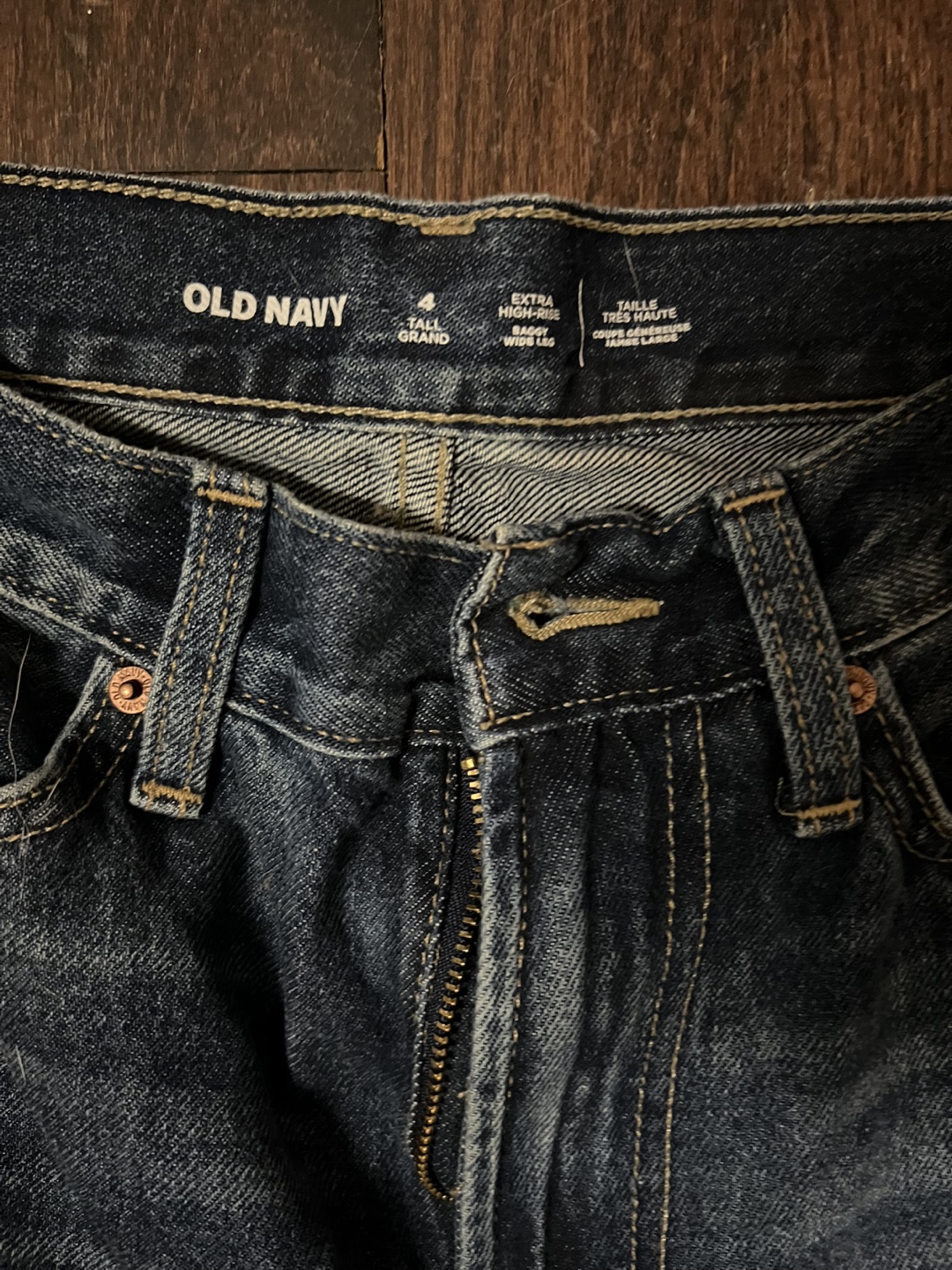Old Navy High-Waisted Wide Leg Jeans - Size 4 - photo 2