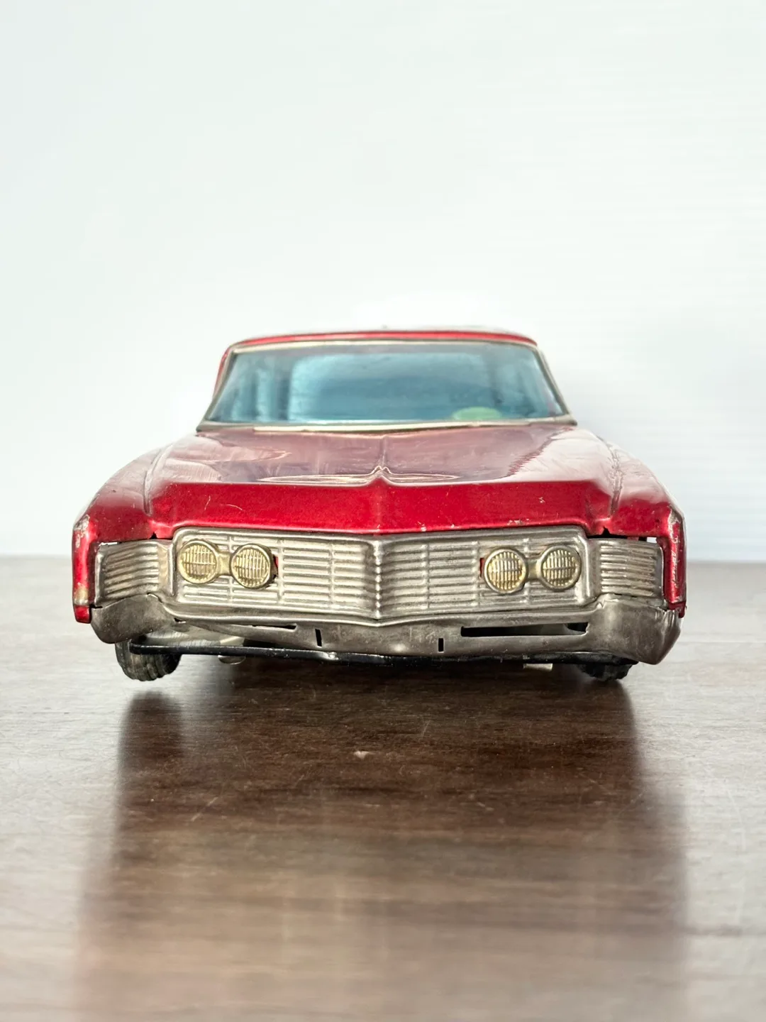 Vintage Asakusa tin toy Buick Riviera image indicator(4)