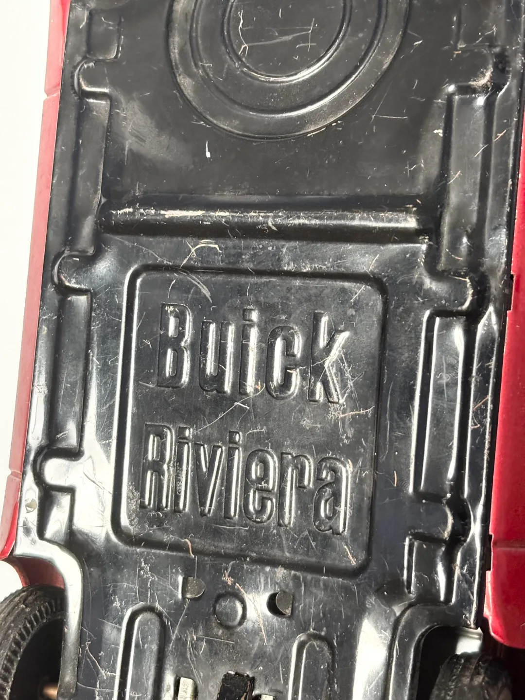 Vintage Asakusa tin toy Buick Riviera image indicator(7)