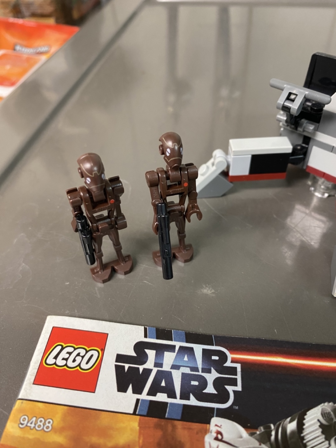 LEGO Star Wars 9488 -  Droid Gunship - photo 3