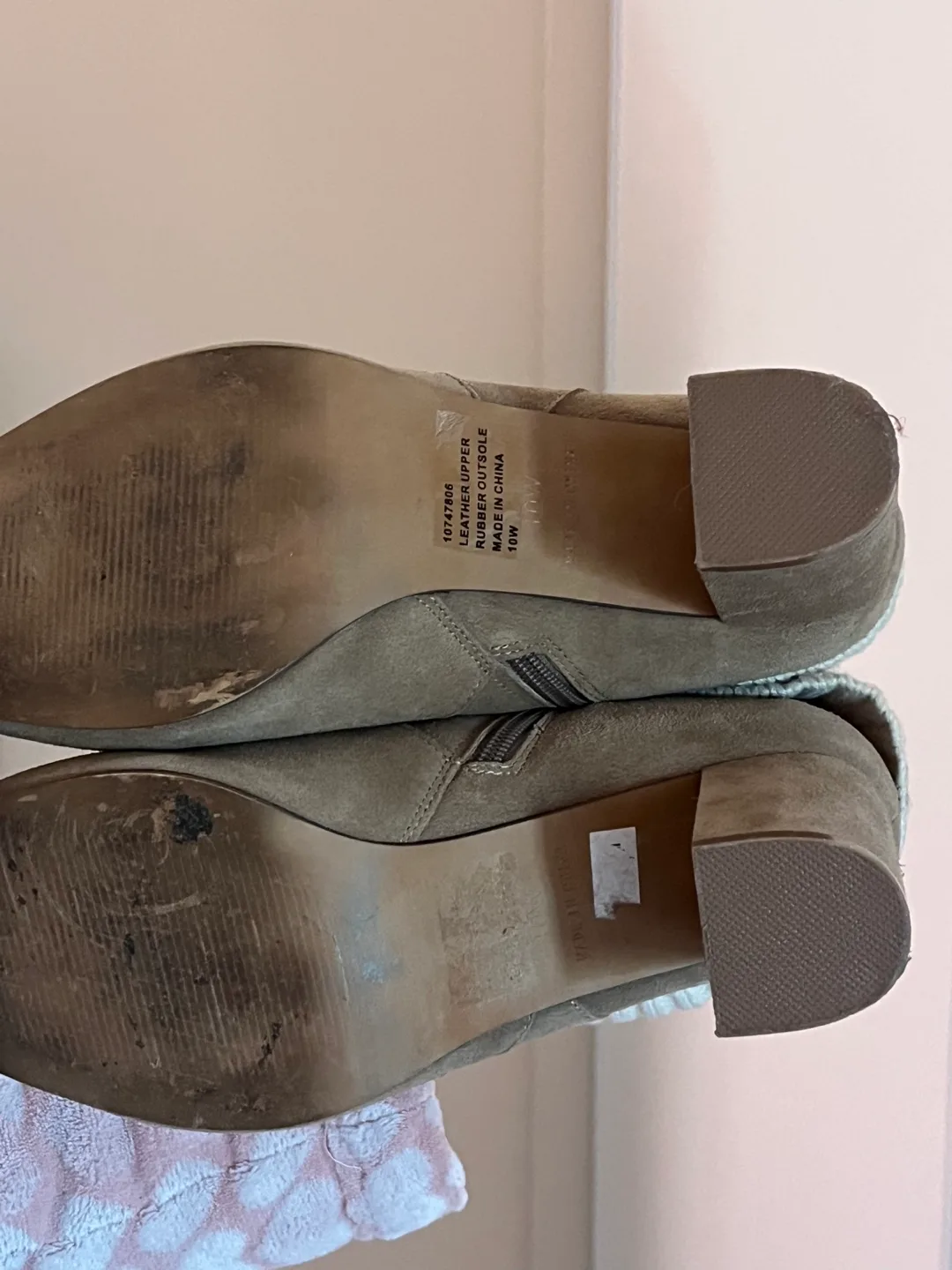 Women's Taupe Suede Block Heel Ankle Boots with Knit Cuffs image indicator(4)