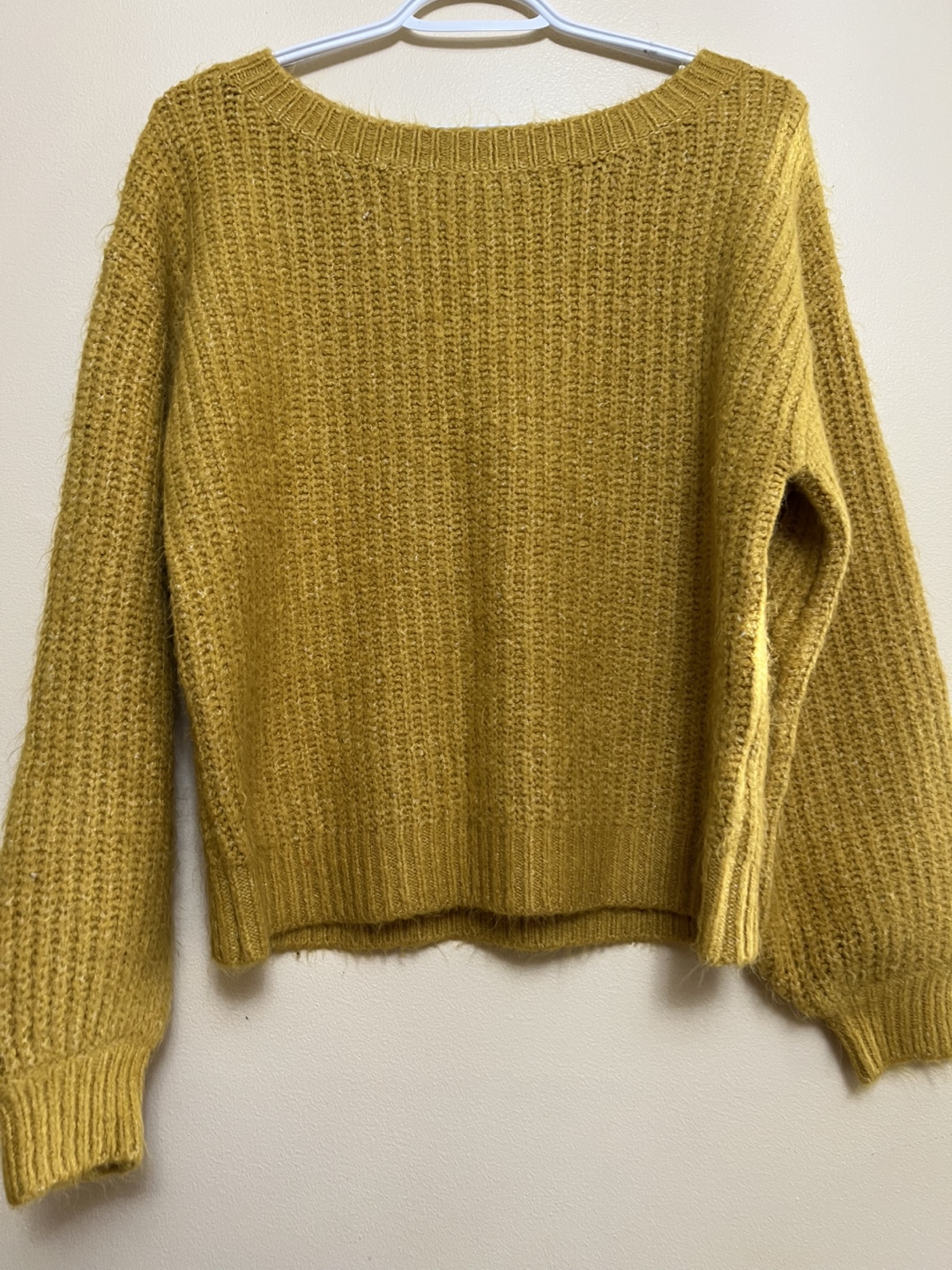 Forever 21 Mustard Yellow Knit Sweater Size Small