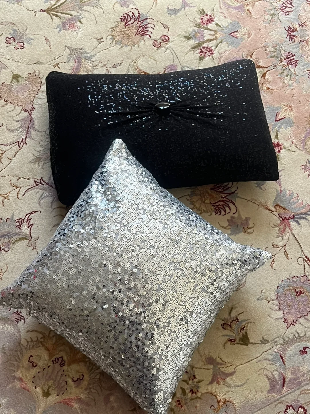 Pillows thumbnail