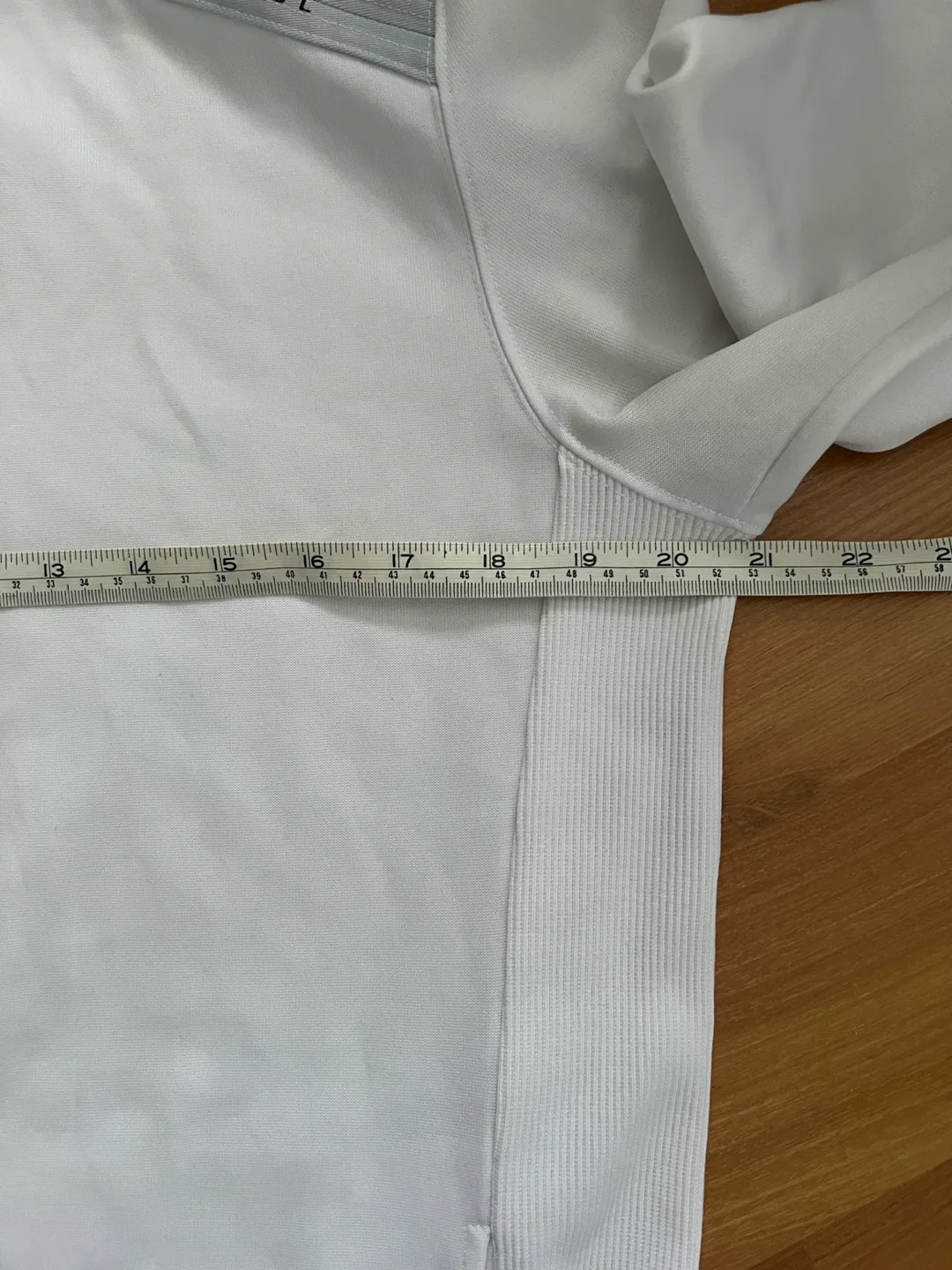 Armani Exchange White Zip-Up Track Jacket - Size M 💚 image indicator(4)