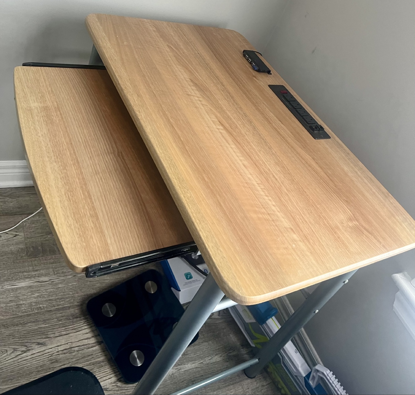 Small Computer Desk with Keyboard Tray - photo 3