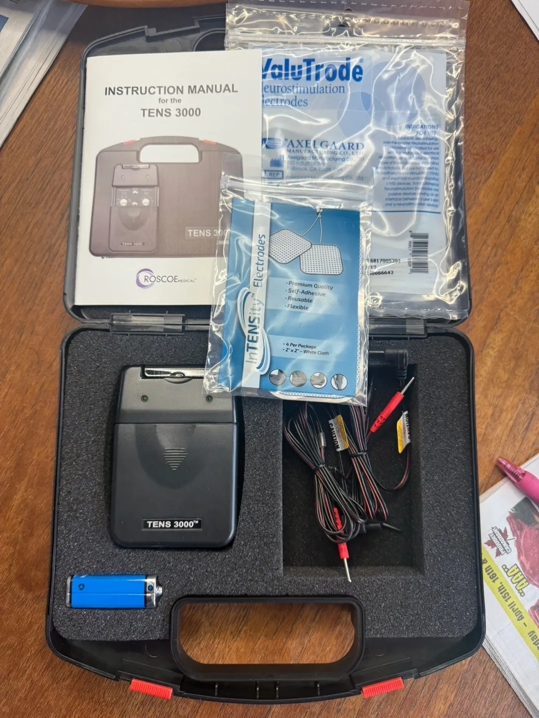 Roscoe Medical TENS 3000 Unit with Electrodes and Accessories image indicator(2)