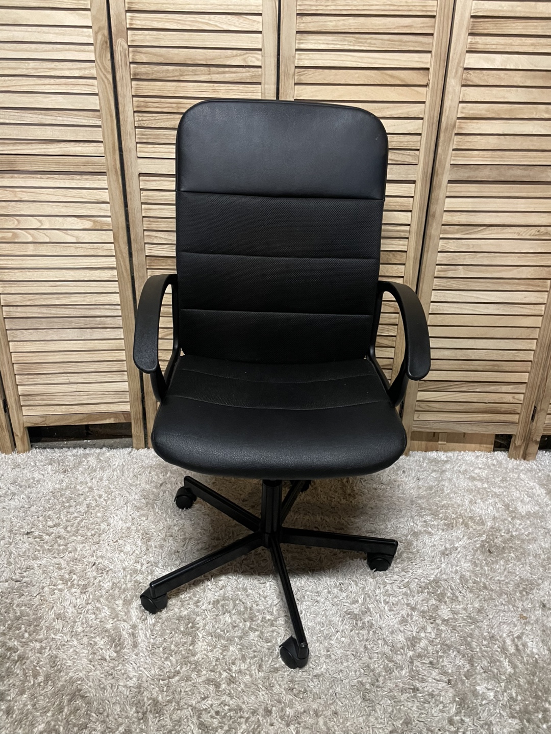 Black Office Chair - photo 3