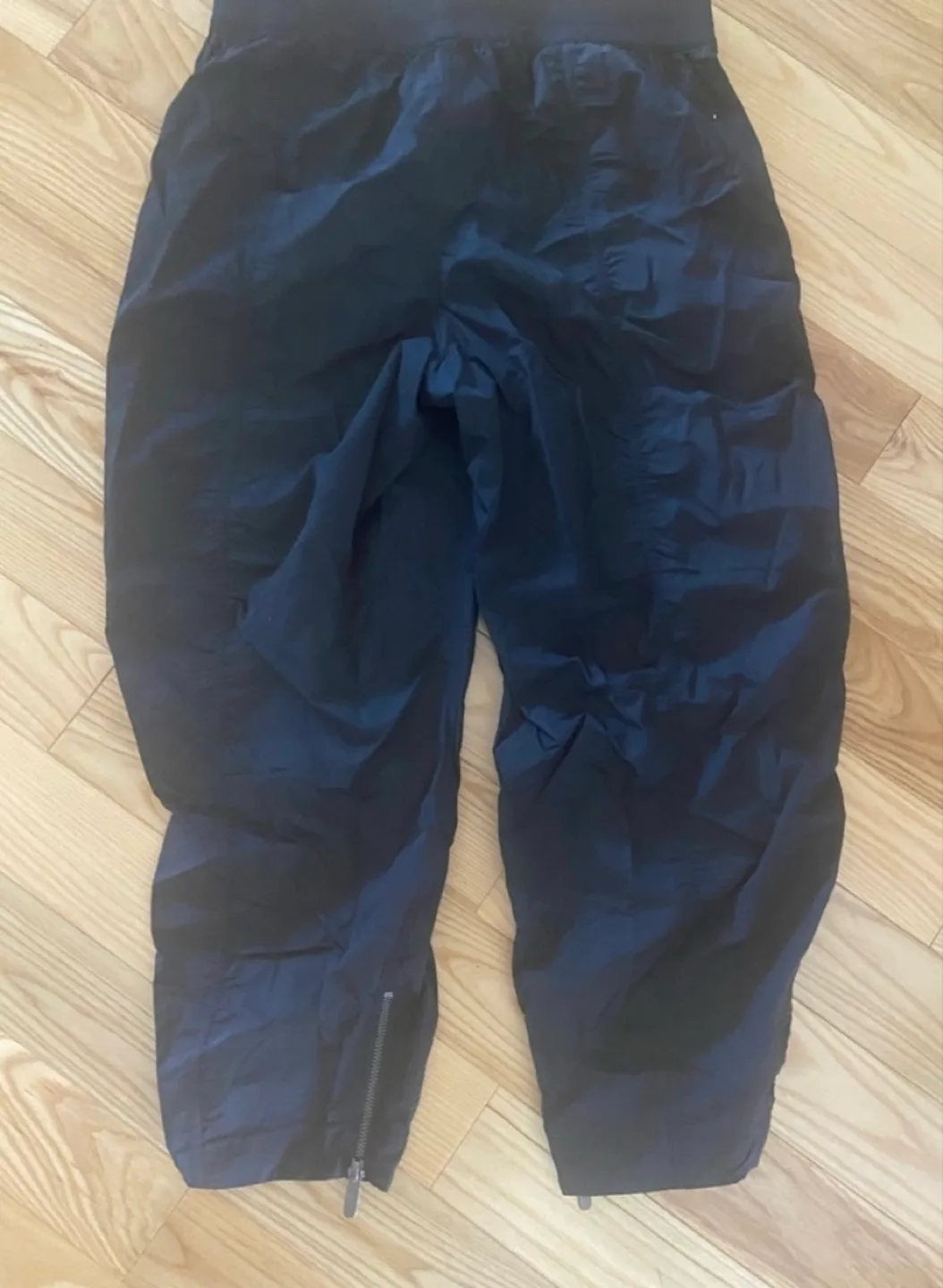 New Lululemon Black Pants image indicator(6)