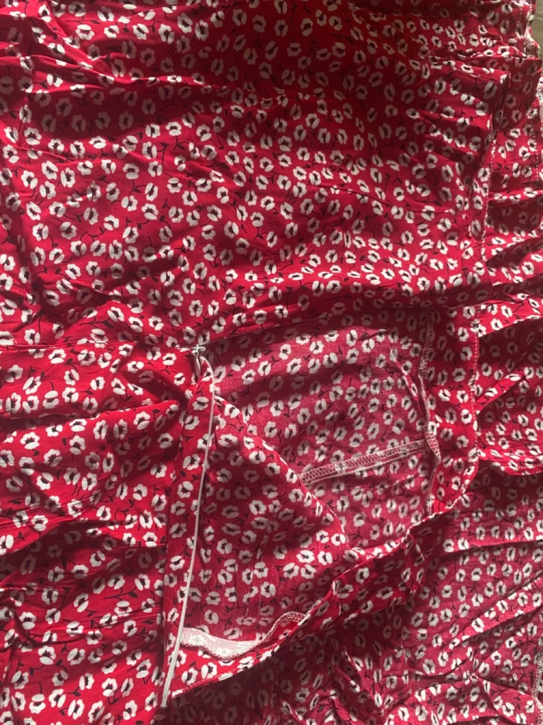 Red floral maxi skirt image indicator(3)